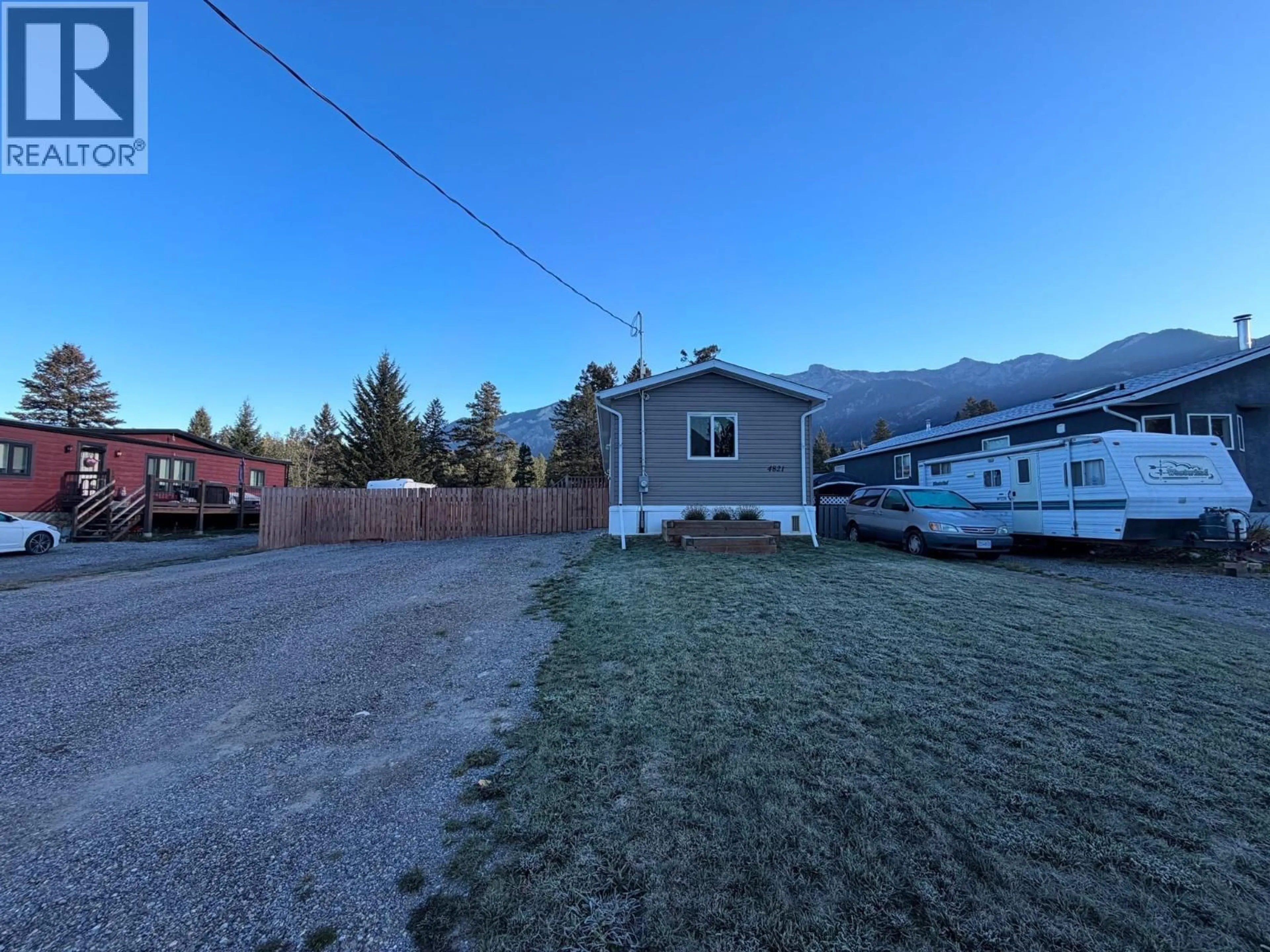 A pic from outside/outdoor area/front of a property/back of a property/a pic from drone, mountain view for 4821 CRESCENTWOOD DRIVE, Edgewater British Columbia V0A1E0