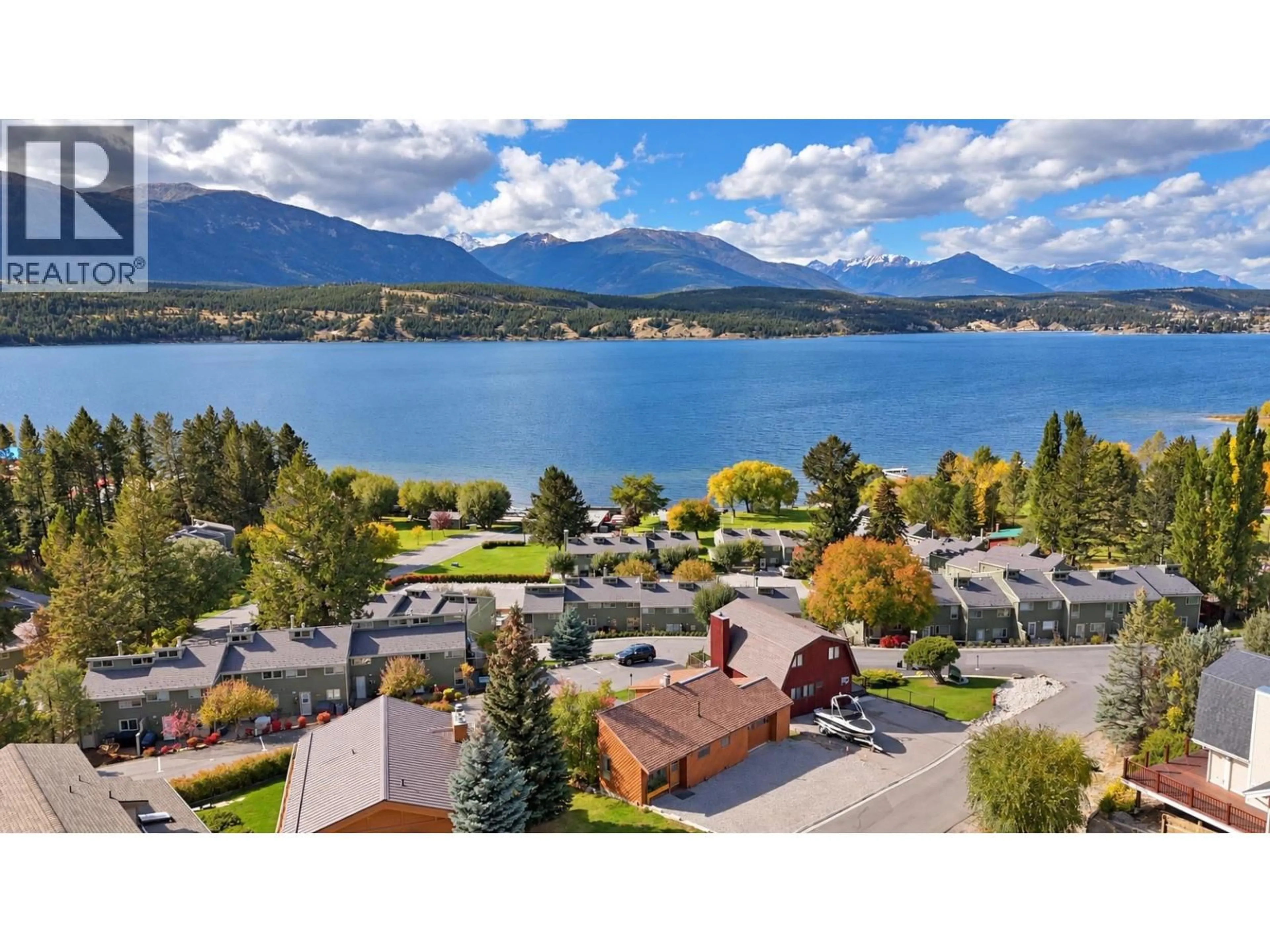 A pic from outside/outdoor area/front of a property/back of a property/a pic from drone, water/lake/river/ocean view for 1385 TERRAVISTA ROAD, Windermere British Columbia V0B2L0