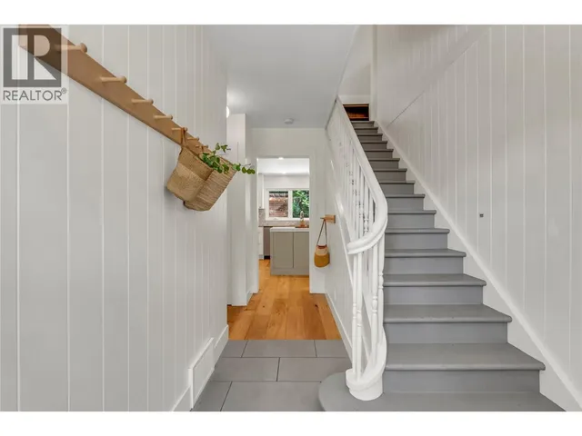 6611 NIXON ROAD, Summerland 5