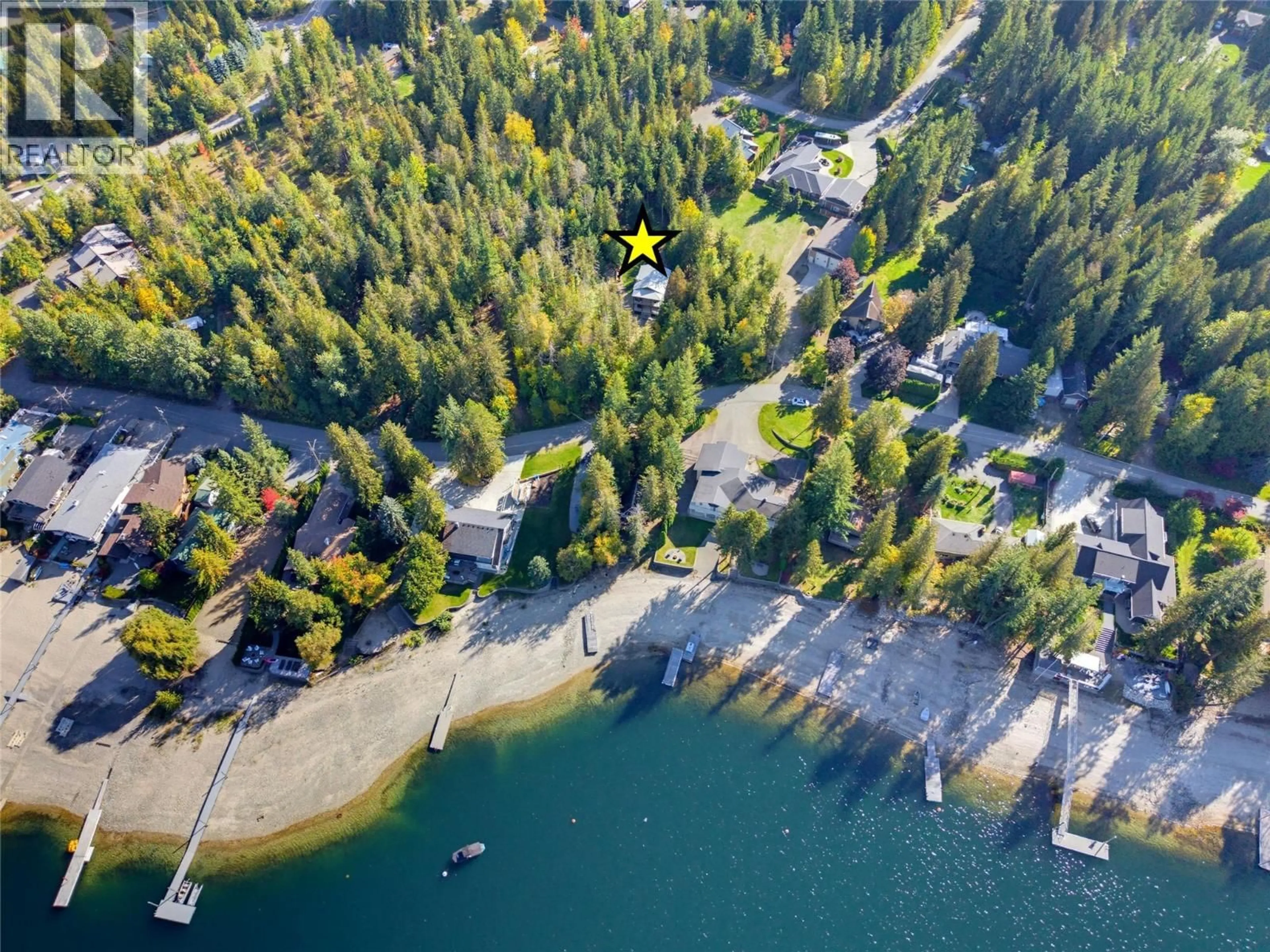 A pic from outside/outdoor area/front of a property/back of a property/a pic from drone, water/lake/river/ocean view for 686 SWANBEACH ROAD, Swansea Point British Columbia V0E2K2