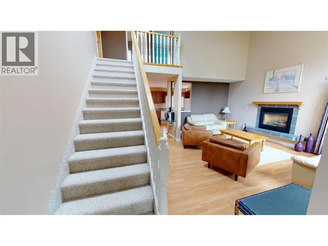 4978 TIMBERSIDE PLACE, Invermere 3