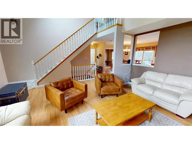 4978 TIMBERSIDE PLACE, Invermere 5