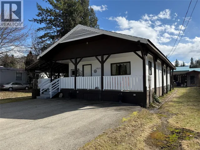 1021 GARDEN ROAD, South Slocan 2