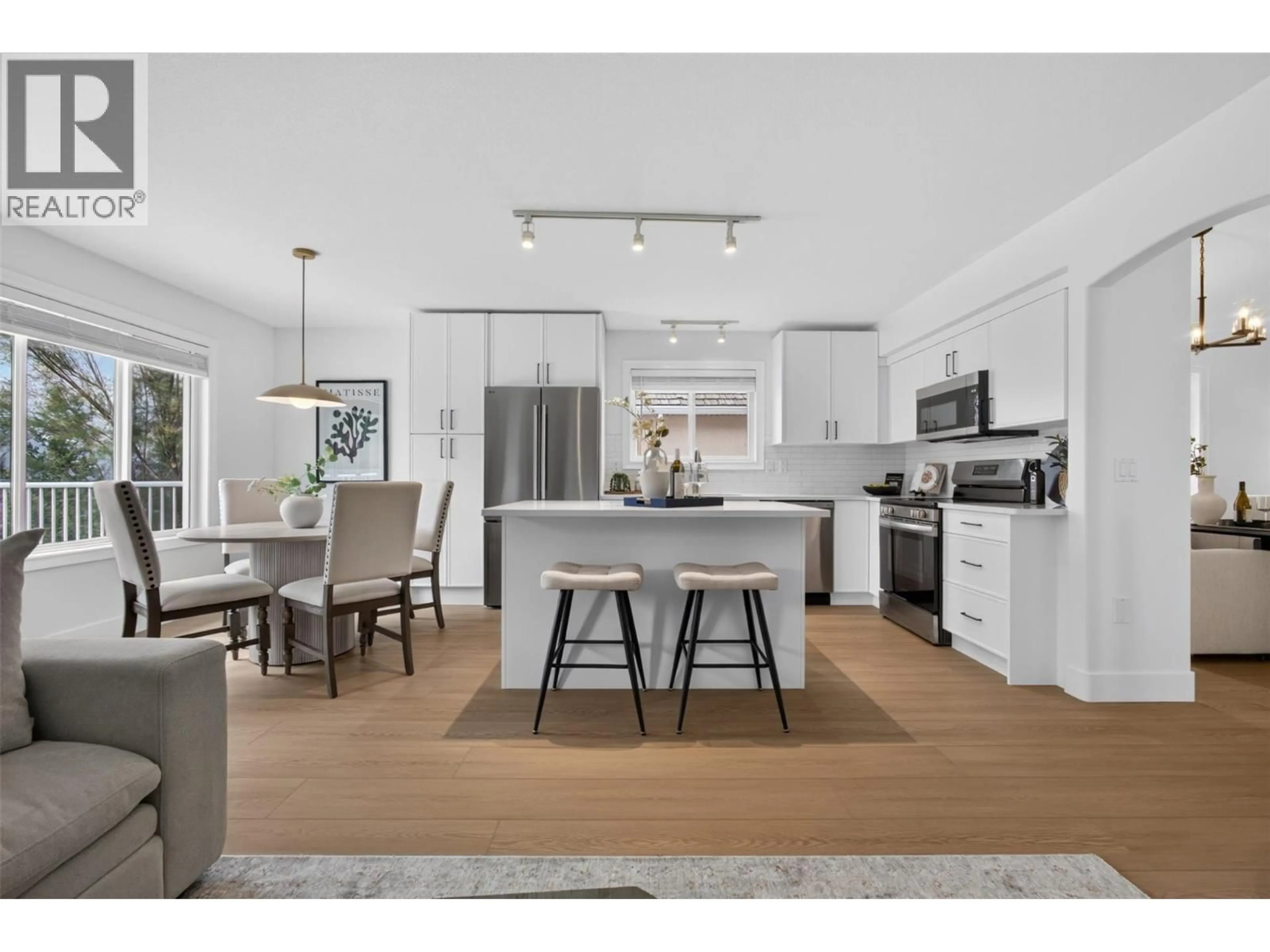 Open concept kitchen, unknown for 330 WOODWIND COURT, Kelowna British Columbia V1V2L3