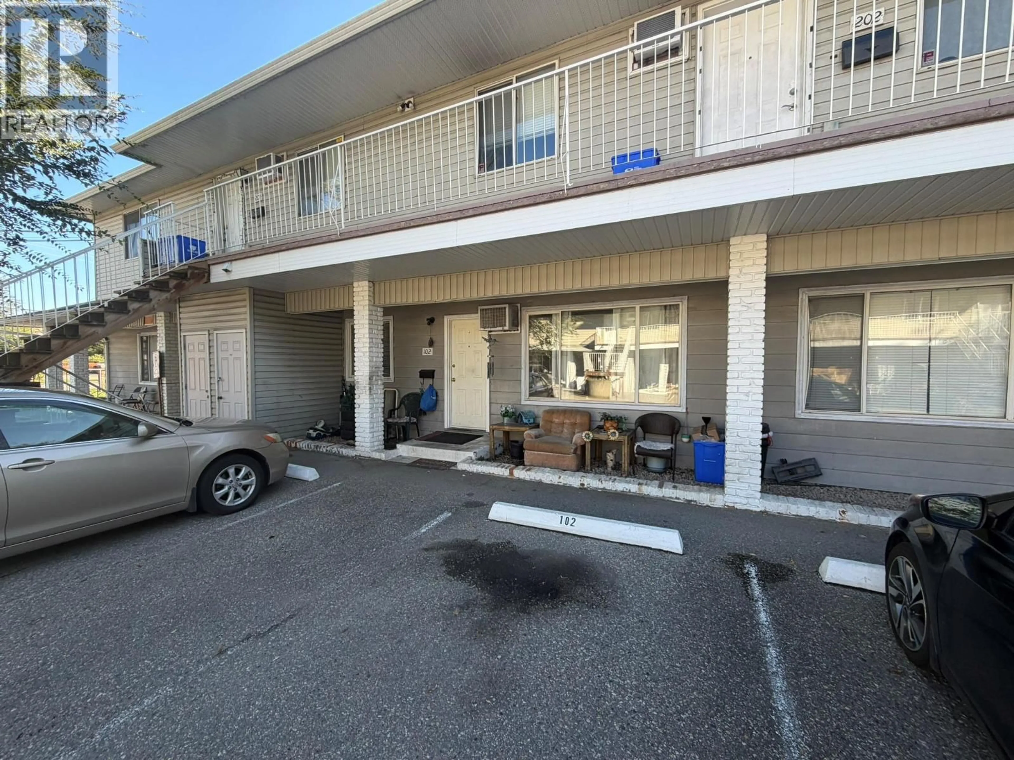 Patio, street for 102 - 3710 24 AVENUE, Vernon British Columbia V1T1L9