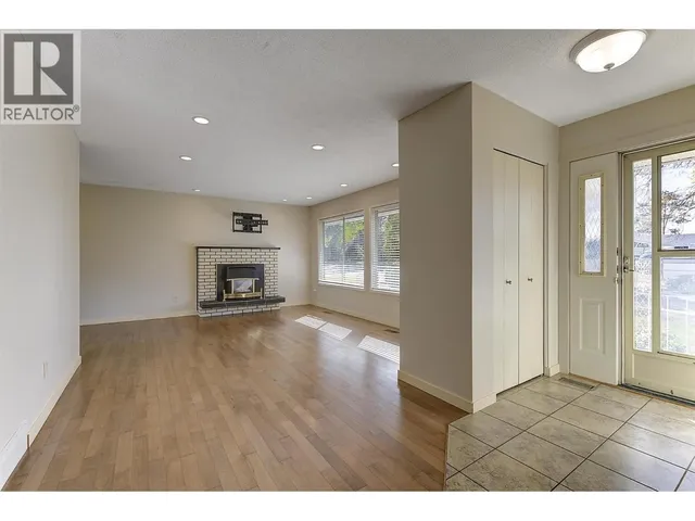 565 DOUGALL ROAD SOUTH, Kelowna 4
