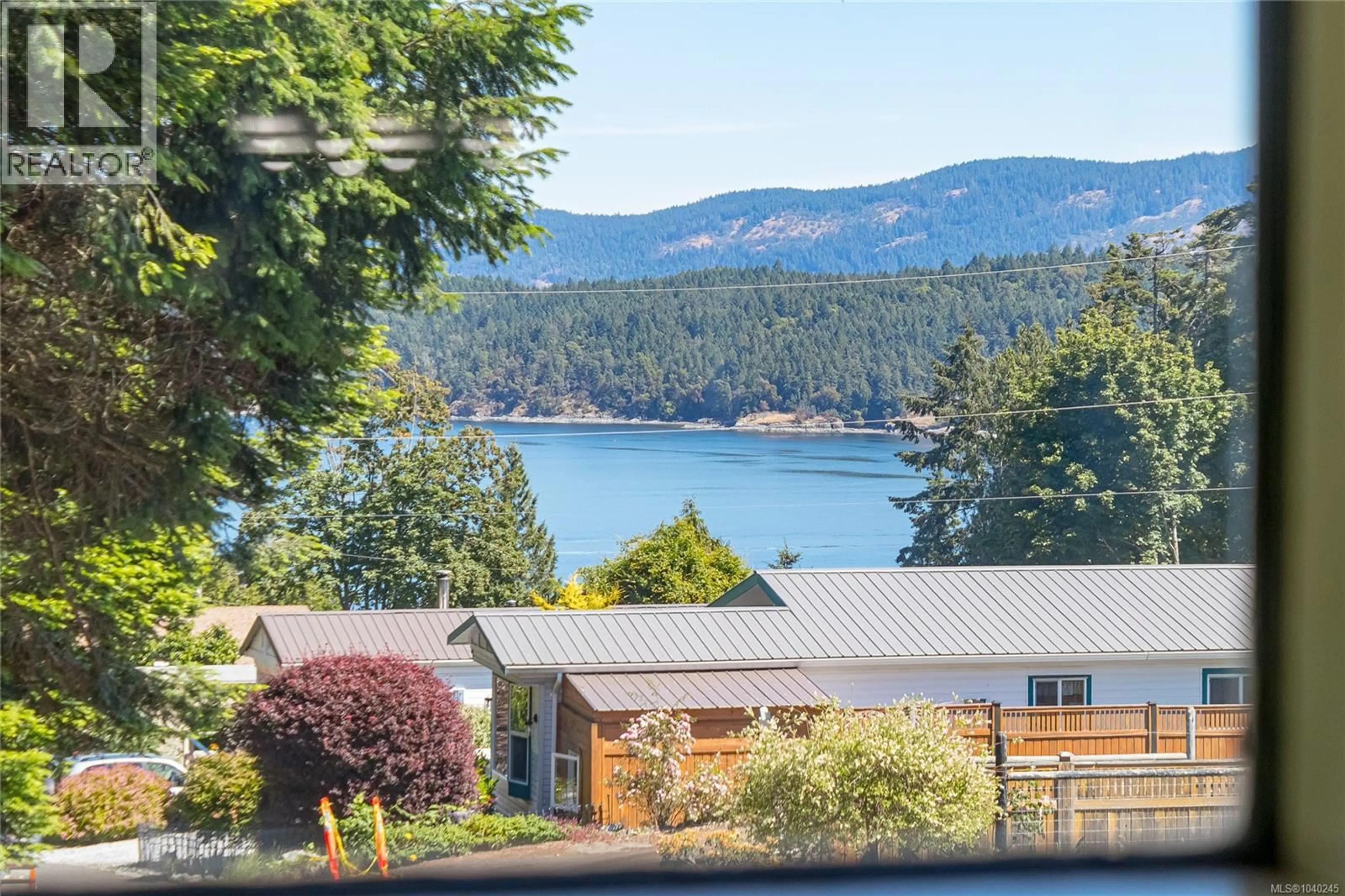 Patio, water/lake/river/ocean view for 21 - 1265 CHERRY POINT ROAD, Cowichan Bay British Columbia V0R1N2