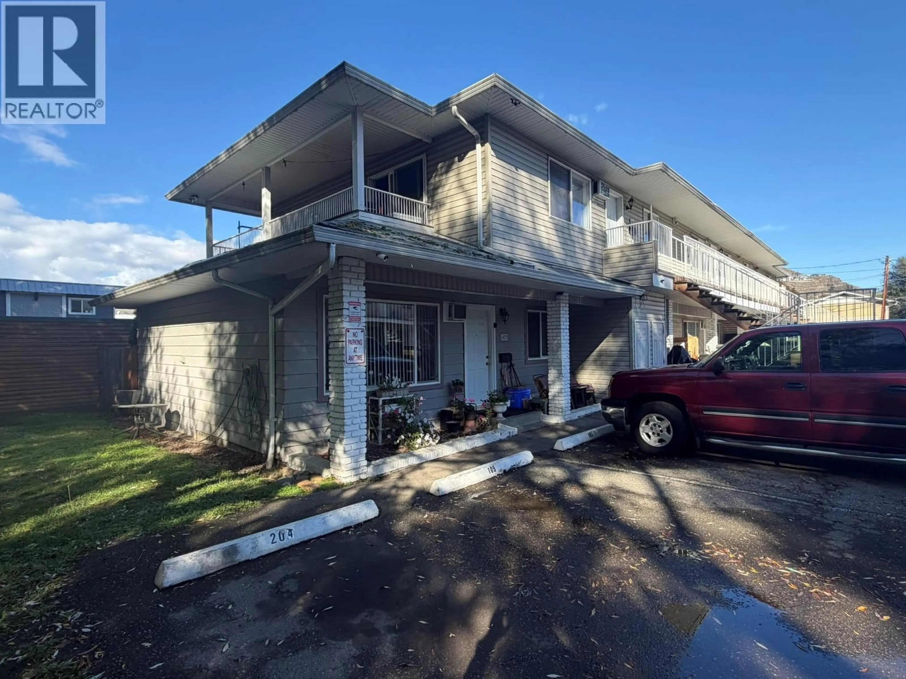 Home with vinyl exterior material, building for 105 - 3712 24 AVENUE, Vernon British Columbia V1T1L9