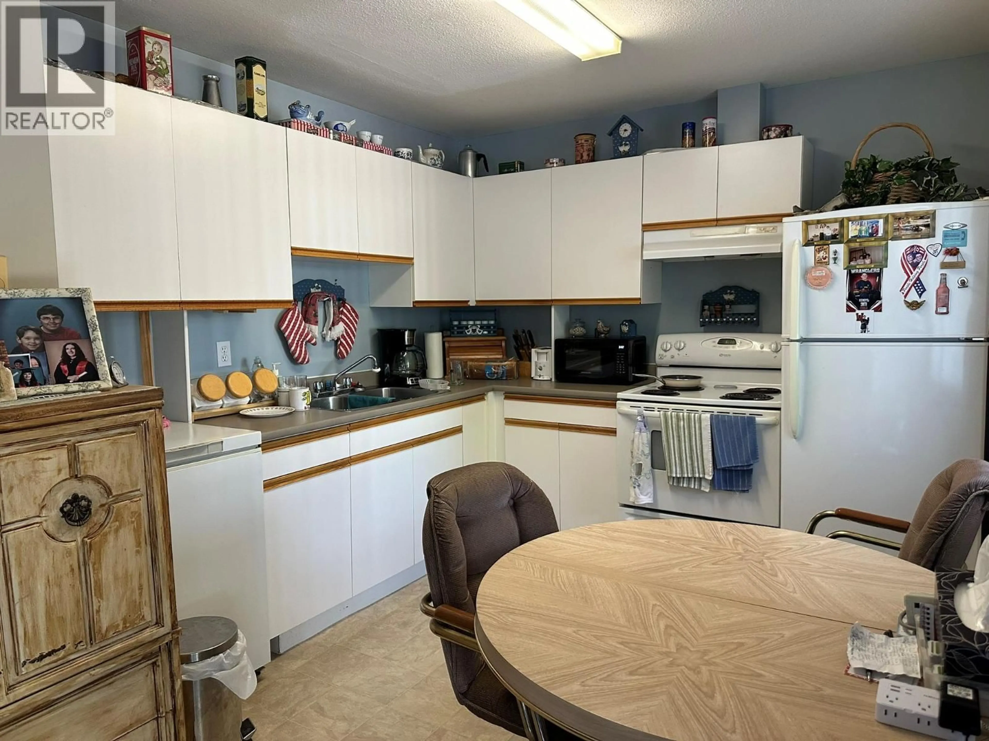 Standard kitchen, unknown for 105 - 3712 24 AVENUE, Vernon British Columbia V1T1L9