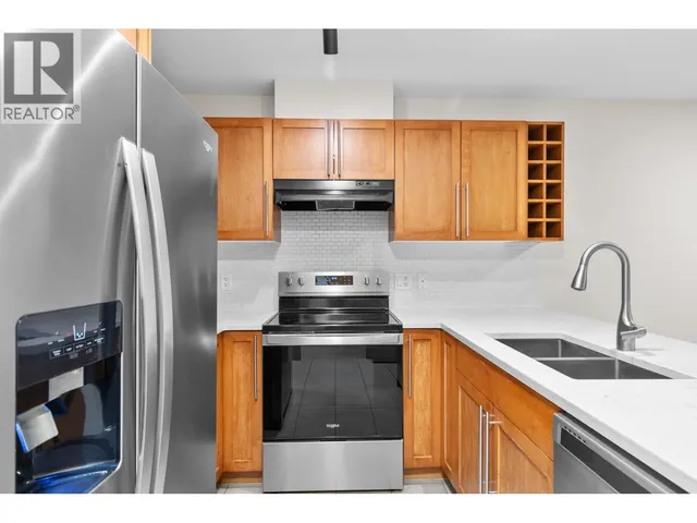 211 - 1083 SUNSET DRIVE, Kelowna 5