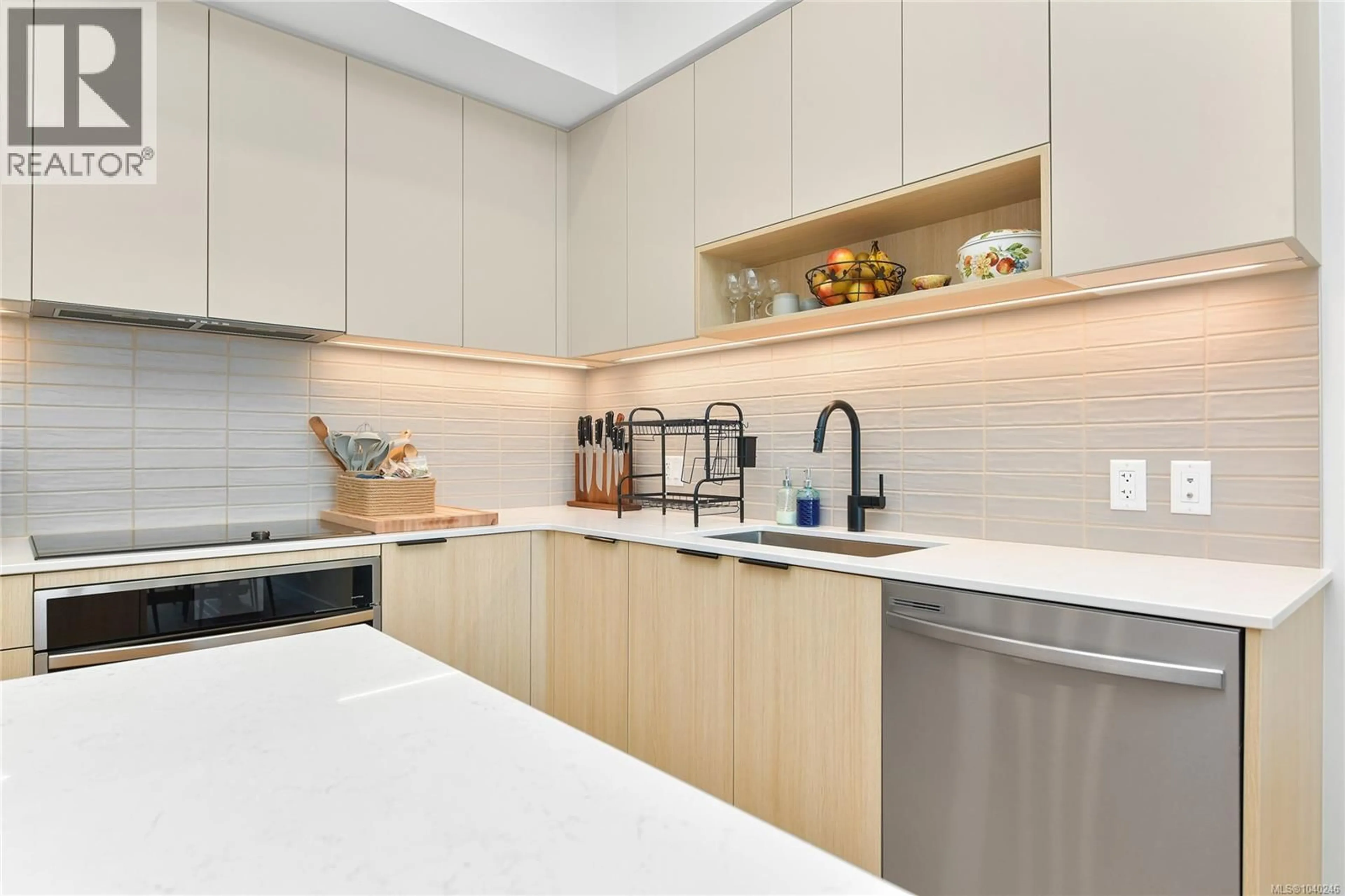Contemporary kitchen, ceramic/tile floor for 412 - 3564B RYDER HESJEDAL WAY, Colwood British Columbia V9C0V4