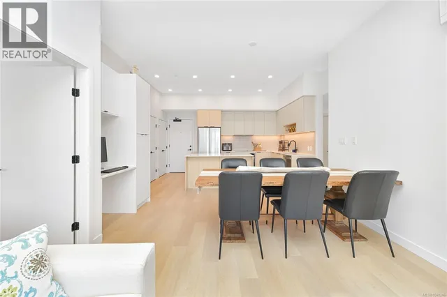 412 - 3564B RYDER HESJEDAL WAY, Colwood 5