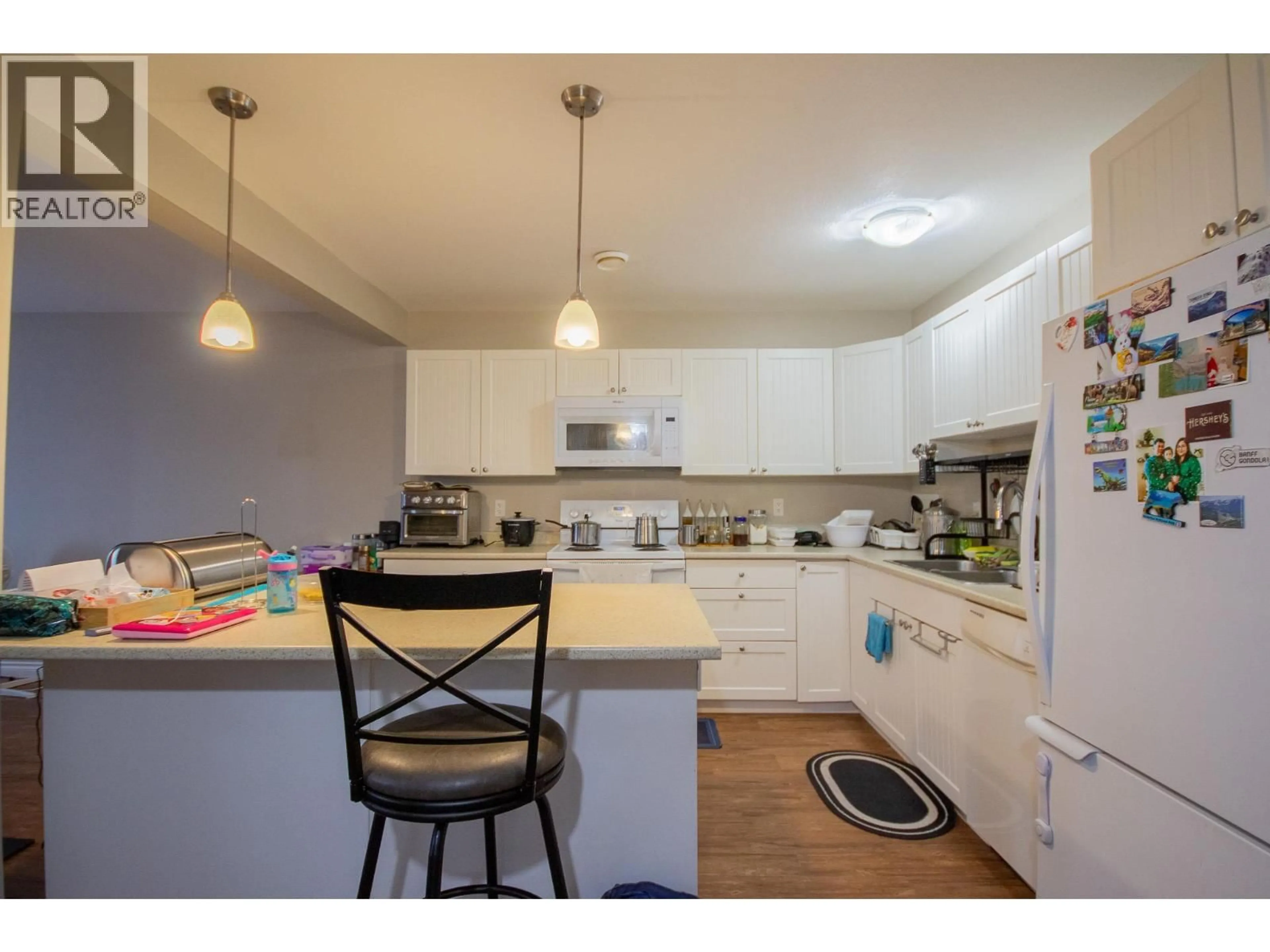 Standard kitchen, wood/laminate floor for 8108 18 STREET, Dawson Creek British Columbia V1G0G4