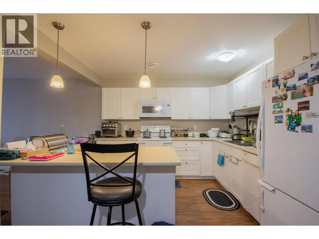 8108 18 STREET, Dawson Creek 3