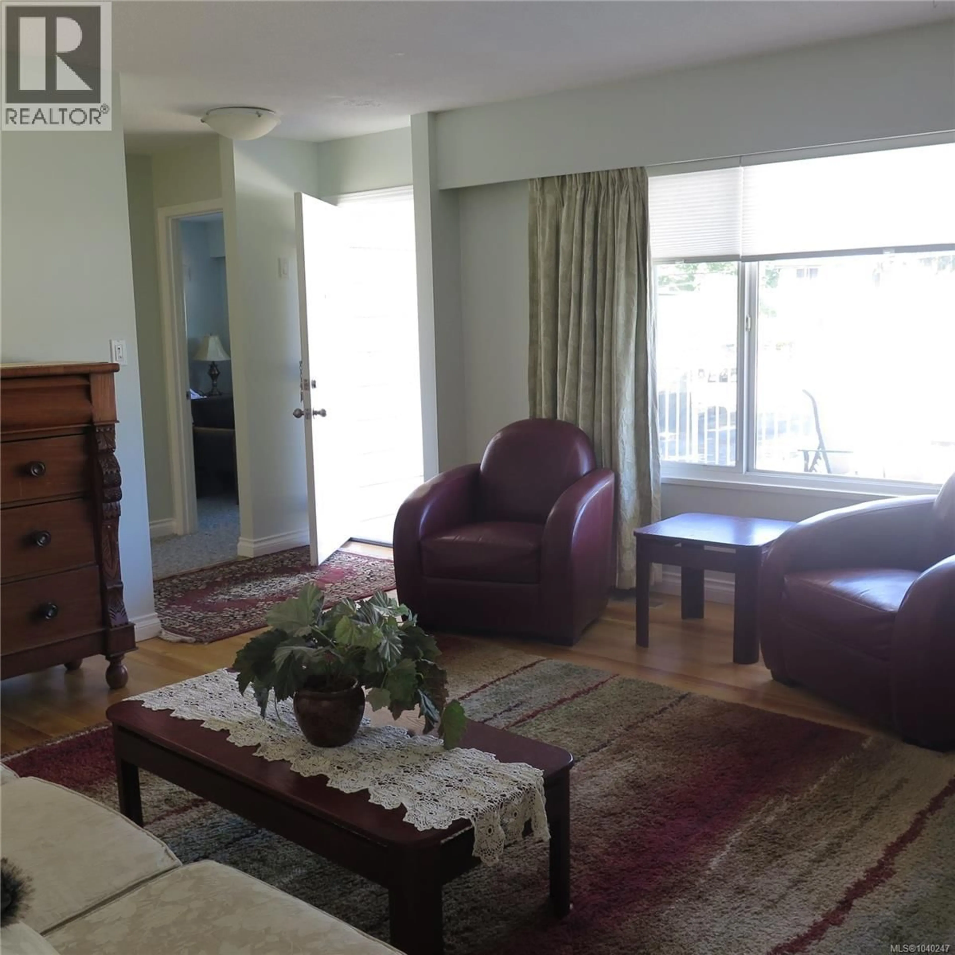 Living room with furniture, unknown for 2128 THOMAS PARK DRIVE, Nanaimo British Columbia V9X1K2