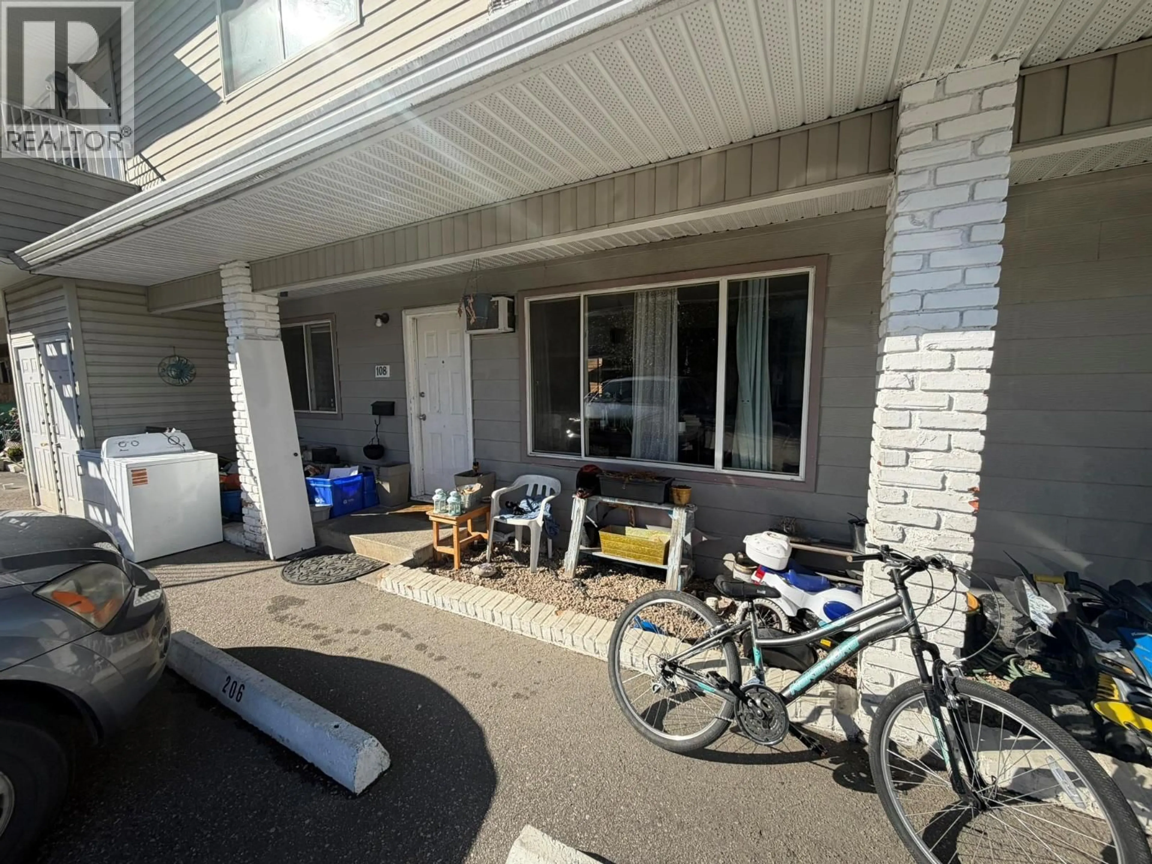 Patio, street for 108 - 3712 24 AVENUE, Vernon British Columbia V1T1L9