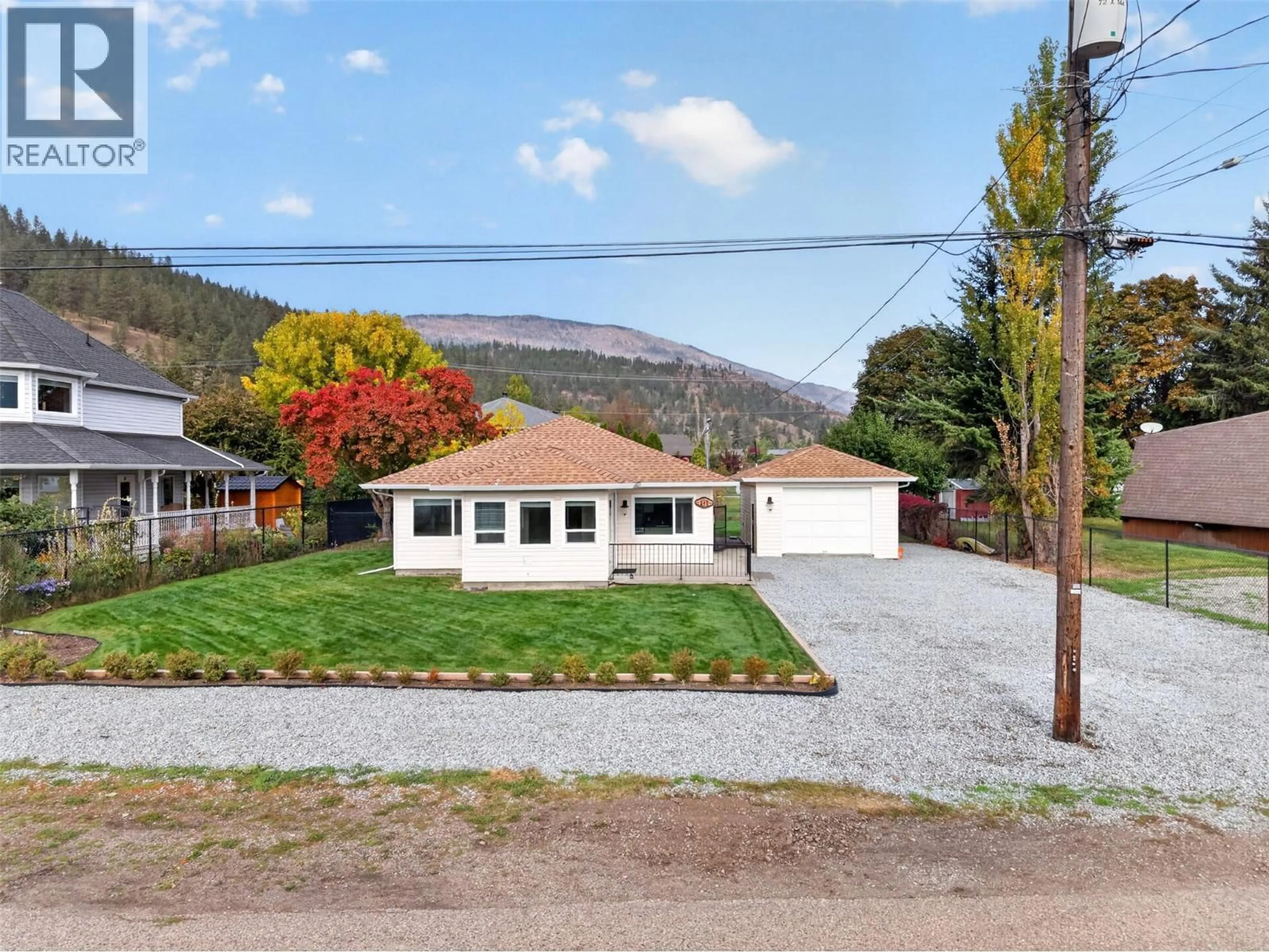 A pic from outside/outdoor area/front of a property/back of a property/a pic from drone, mountain view for 348 SHORTS ROAD, Kelowna British Columbia V1Z3T8