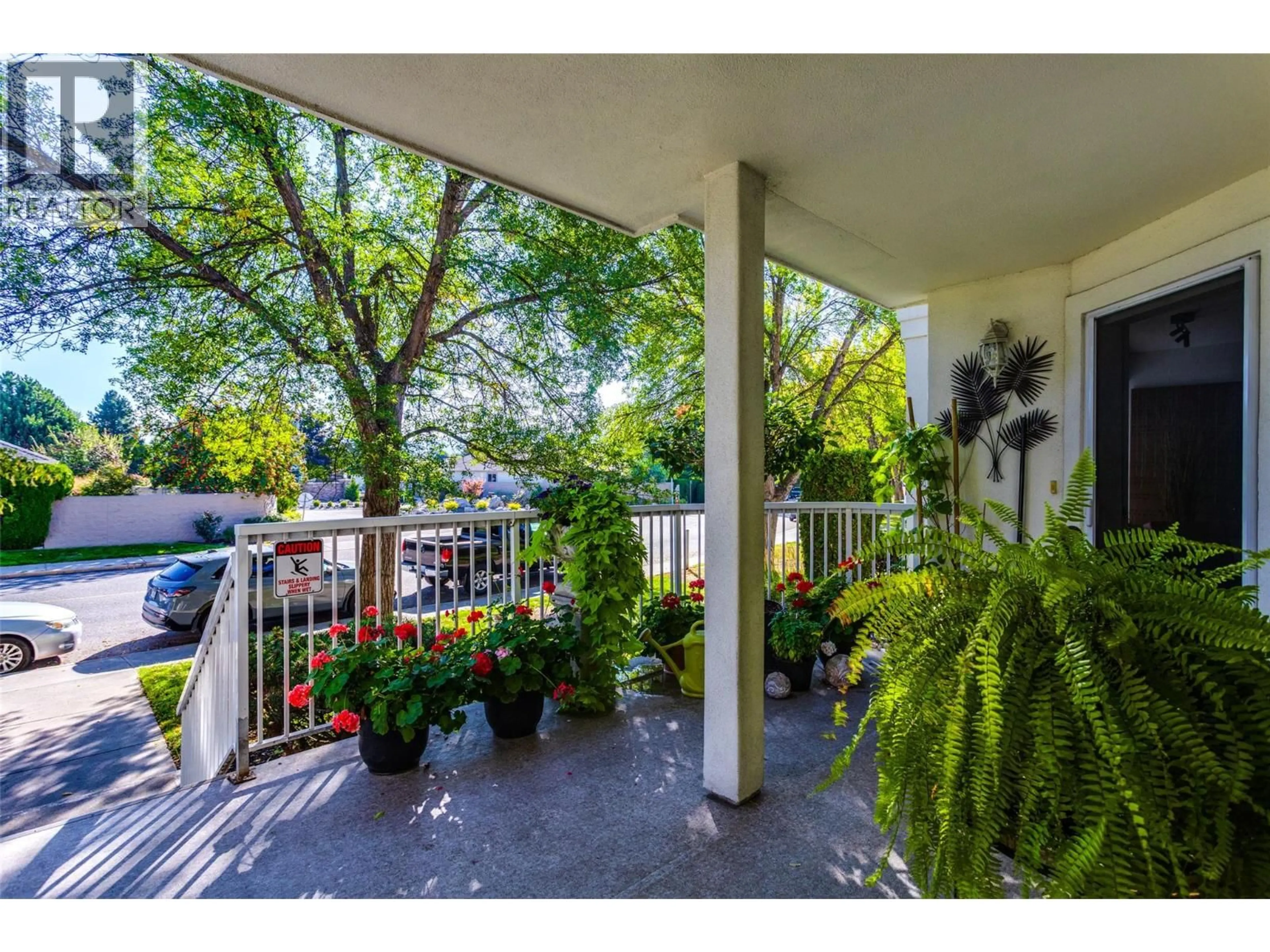 Patio, street for 113 - 2350 STILLINGFLEET ROAD, Kelowna British Columbia V1W3X9
