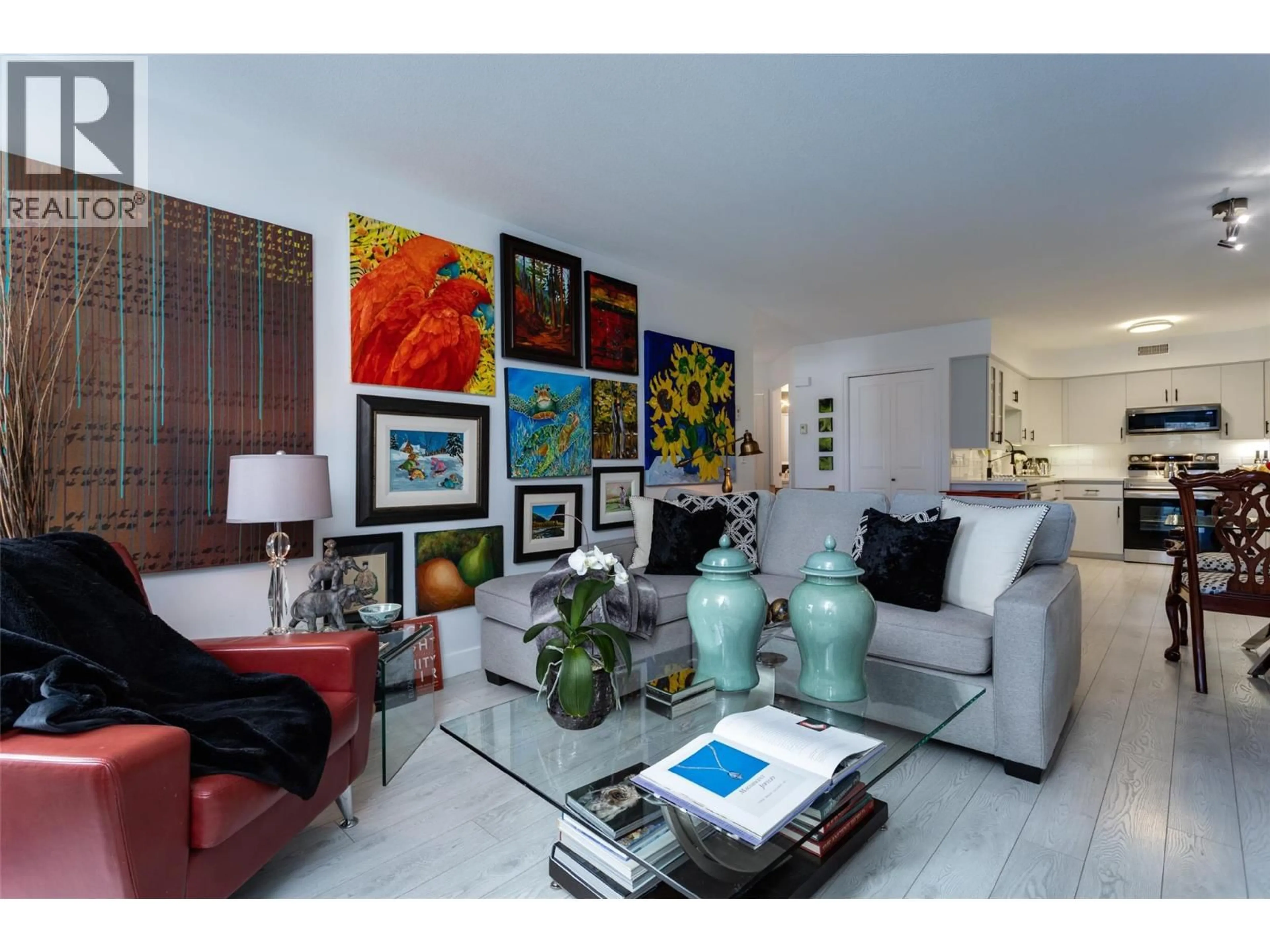Living room with furniture, unknown for 113 - 2350 STILLINGFLEET ROAD, Kelowna British Columbia V1W3X9