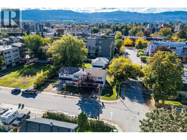 1011-1013 LAWSON AVENUE, Kelowna 5