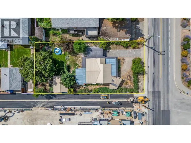 425 LEATHEAD ROAD, Kelowna 2