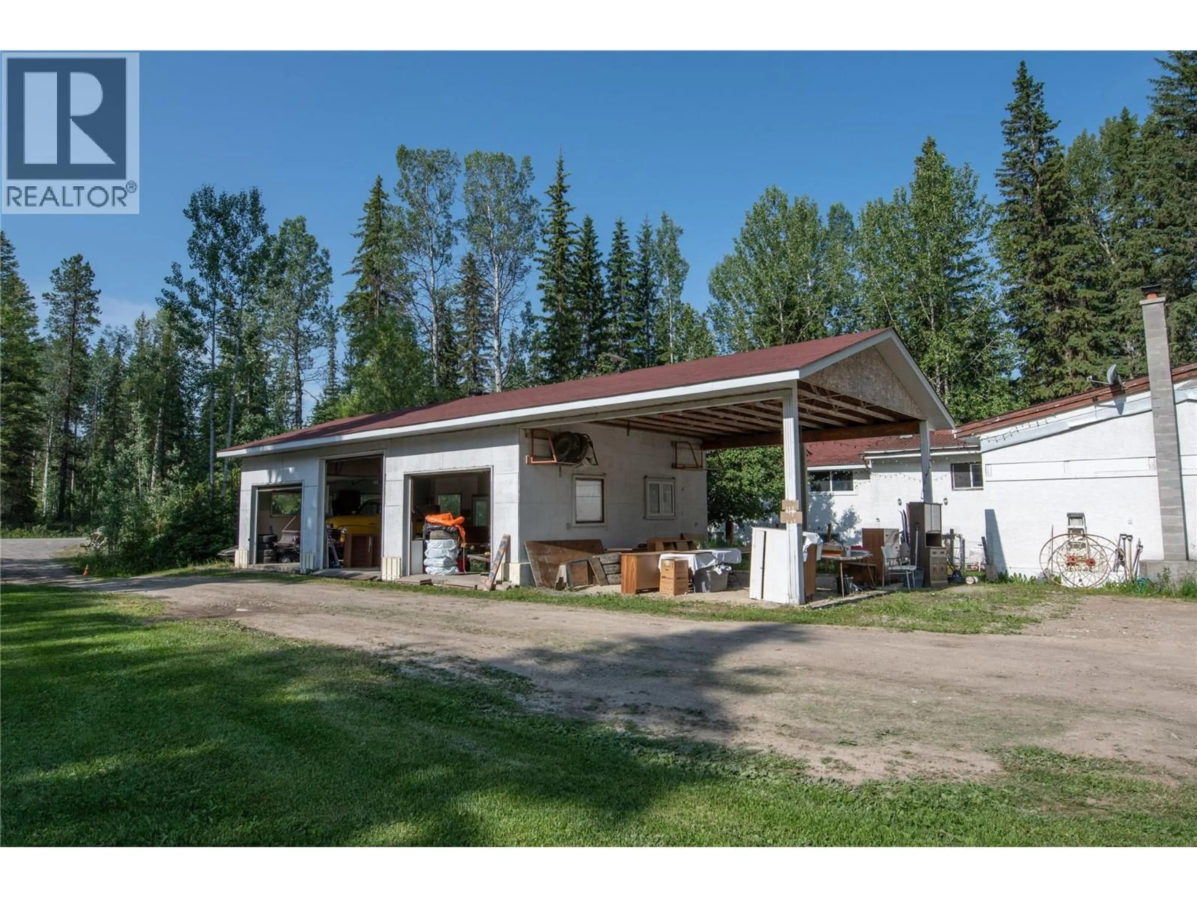 Indoor garage for 1691 OBERG JOHNSON ROAD, Golden British Columbia V0A1H1