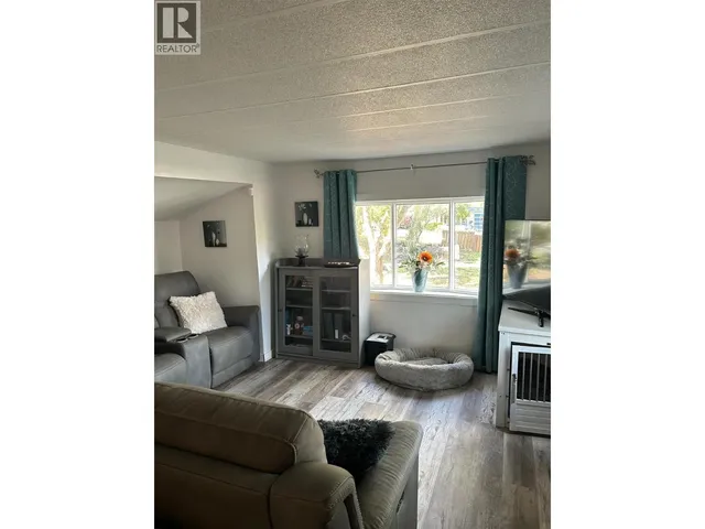 5317 FREDA AVENUE, Kamloops 4
