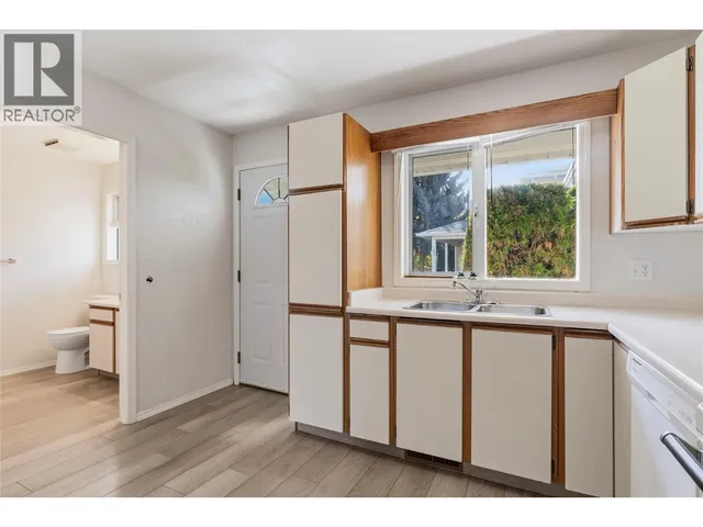 6 - 600 10 STREET SOUTHWEST, Salmon Arm 5