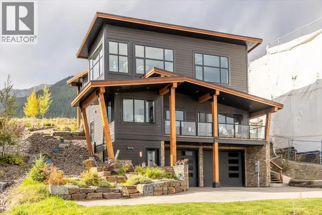 5416 RESORT DRIVE, Fernie