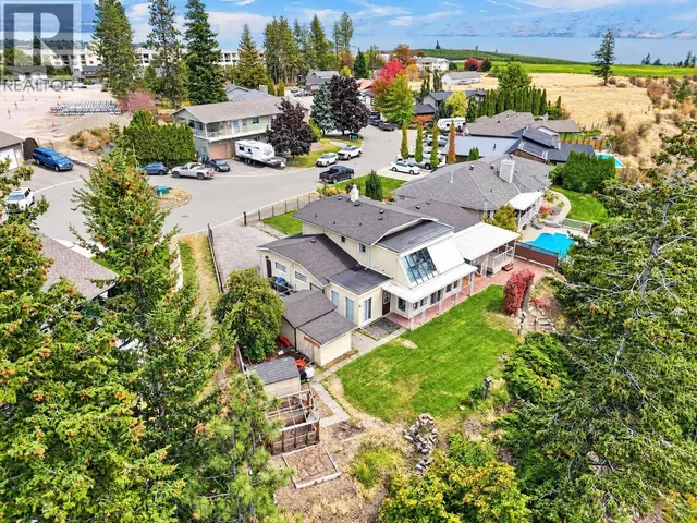 2571 PINERIDGE PLACE, West Kelowna 5