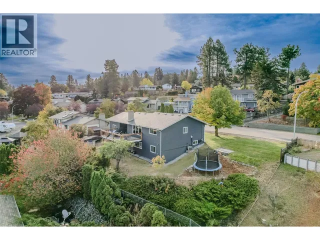 891 GLENEAGLES DRIVE, Kamloops 3
