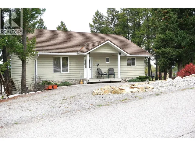 4969 MOUNTAIN SIDE ROAD, Fairmont Hot Springs 2
