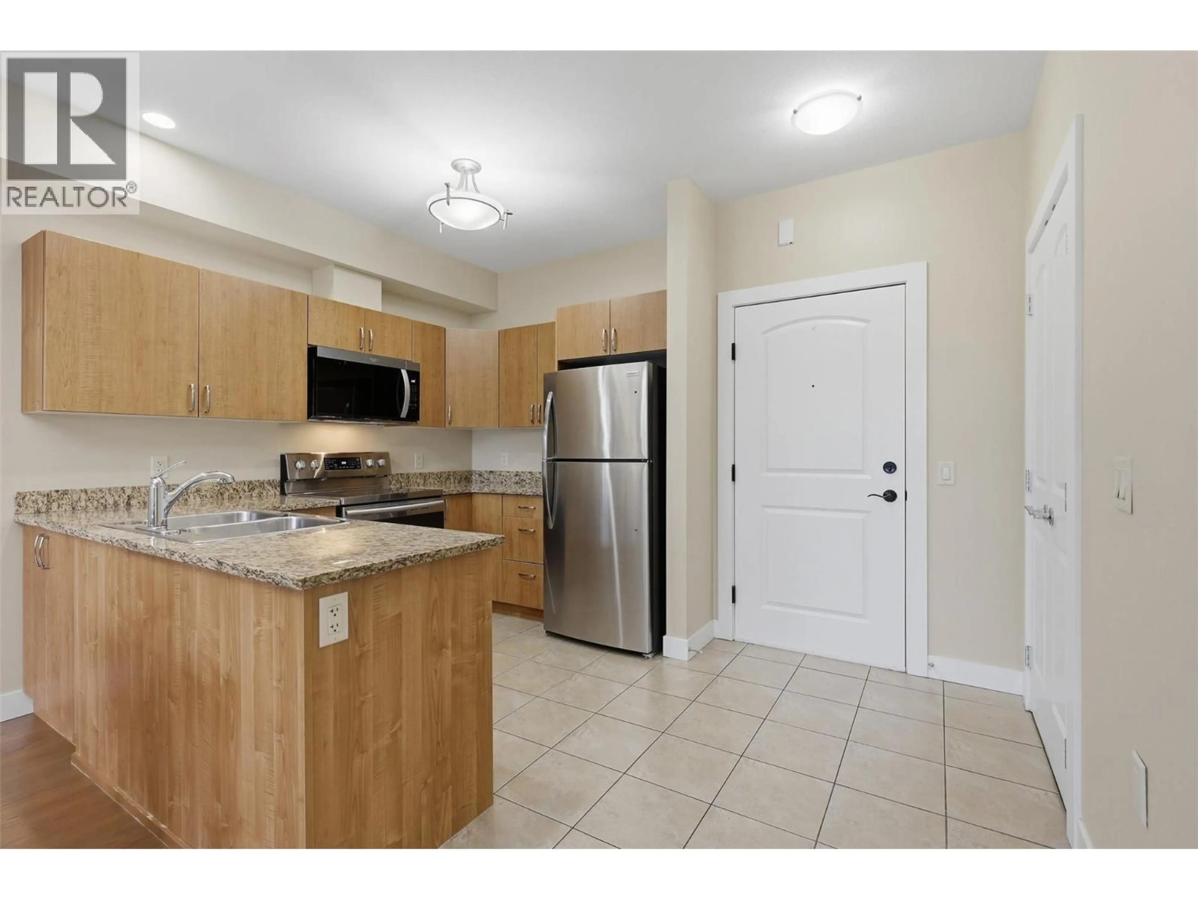 Standard kitchen, unknown for 301 - 760 MAYFAIR STREET, Kamloops British Columbia V2B0E5
