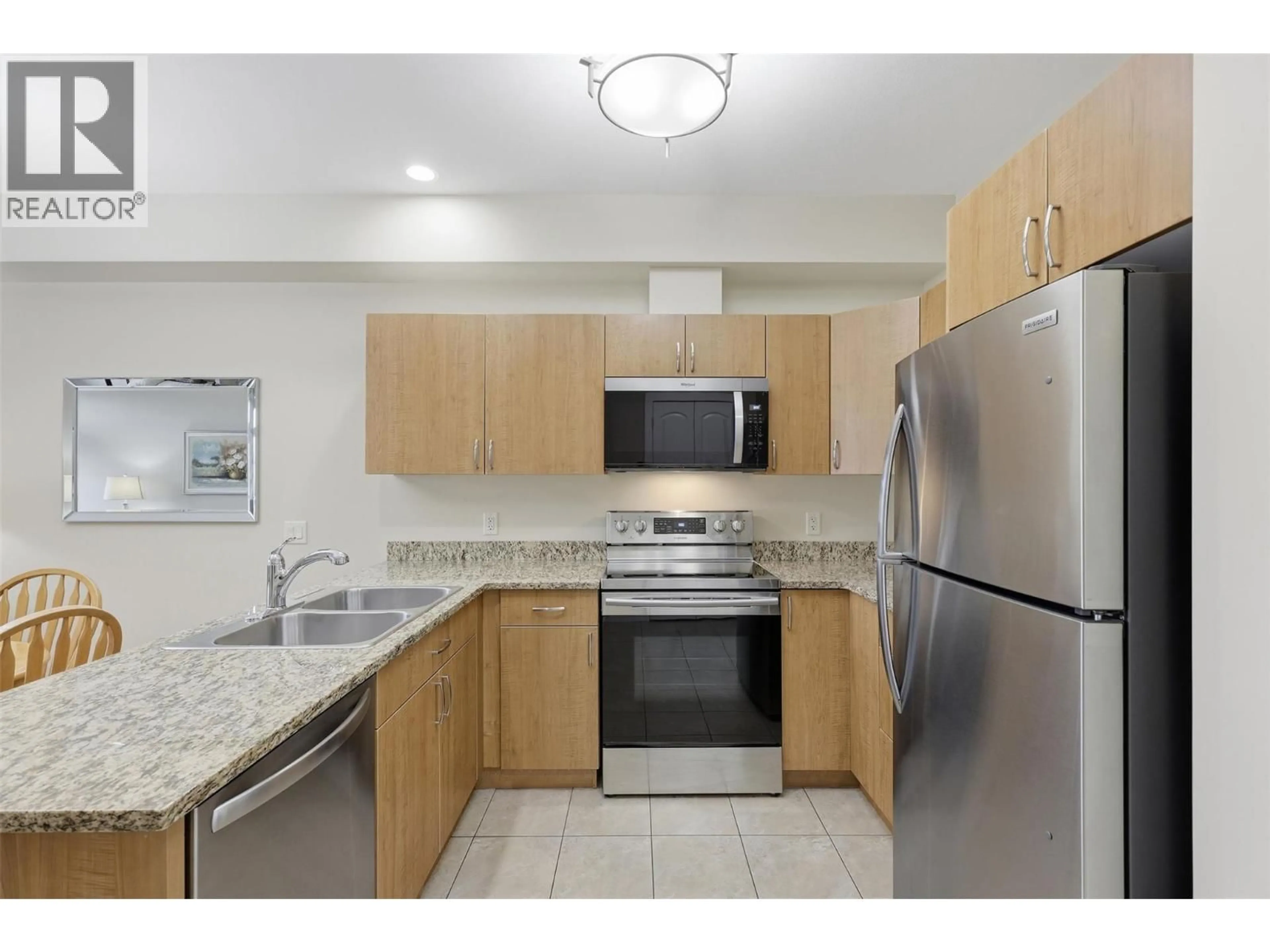 Standard kitchen, unknown for 301 - 760 MAYFAIR STREET, Kamloops British Columbia V2B0E5