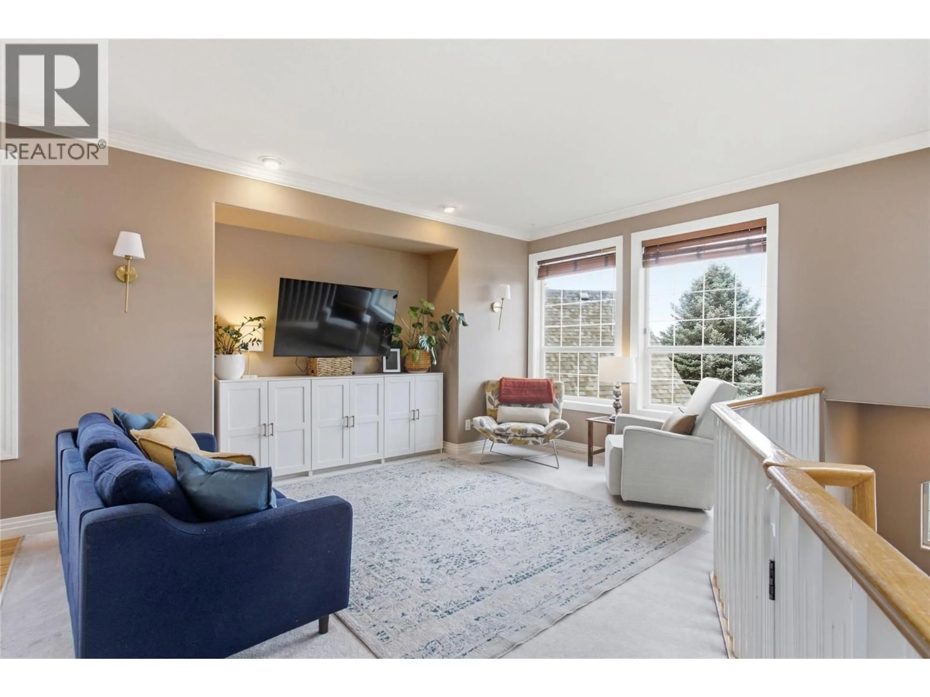 Living room with furniture, unknown for 2025 PANORAMA COURT, Kamloops British Columbia V2E2S1