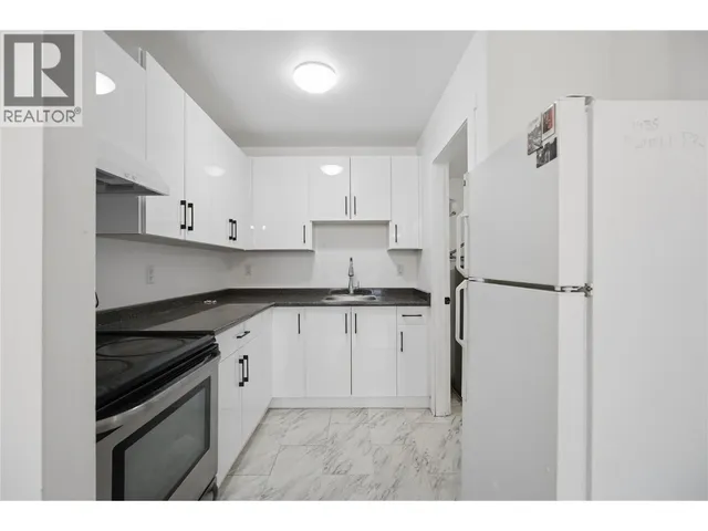 53 - 1435 SUMMIT DRIVE, Kamloops 3