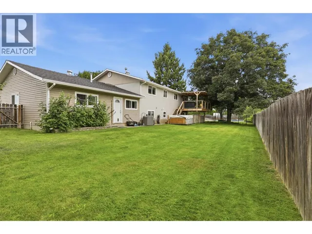 285 HUCKLEBERRY PLACE, Kamloops 2