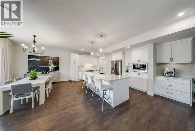 1524 ASPEN LANE, Castlegar 4