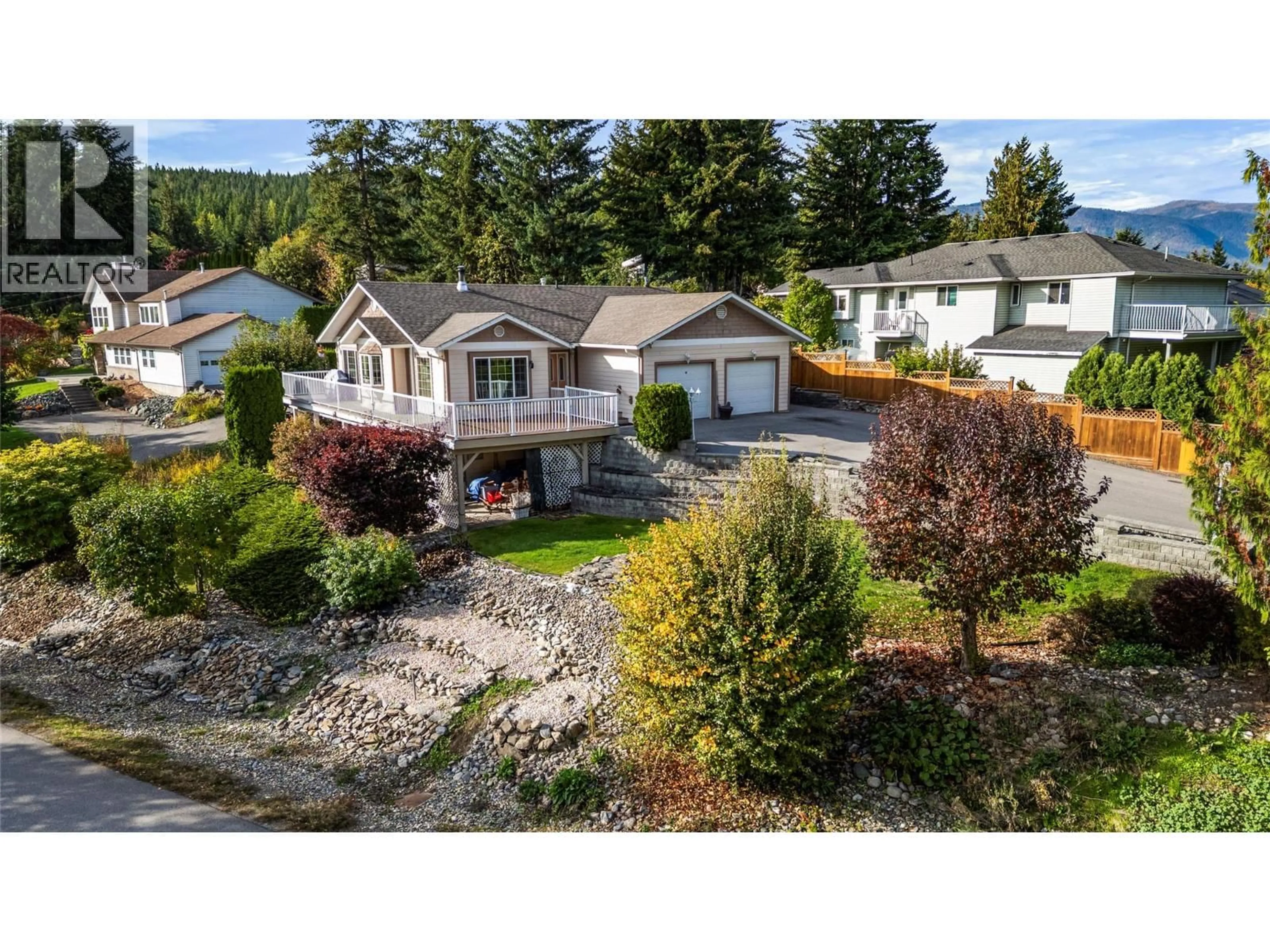A pic from outside/outdoor area/front of a property/back of a property/a pic from drone, unknown for 2248 TA LANA TRAIL, Sorrento British Columbia V0E2W2