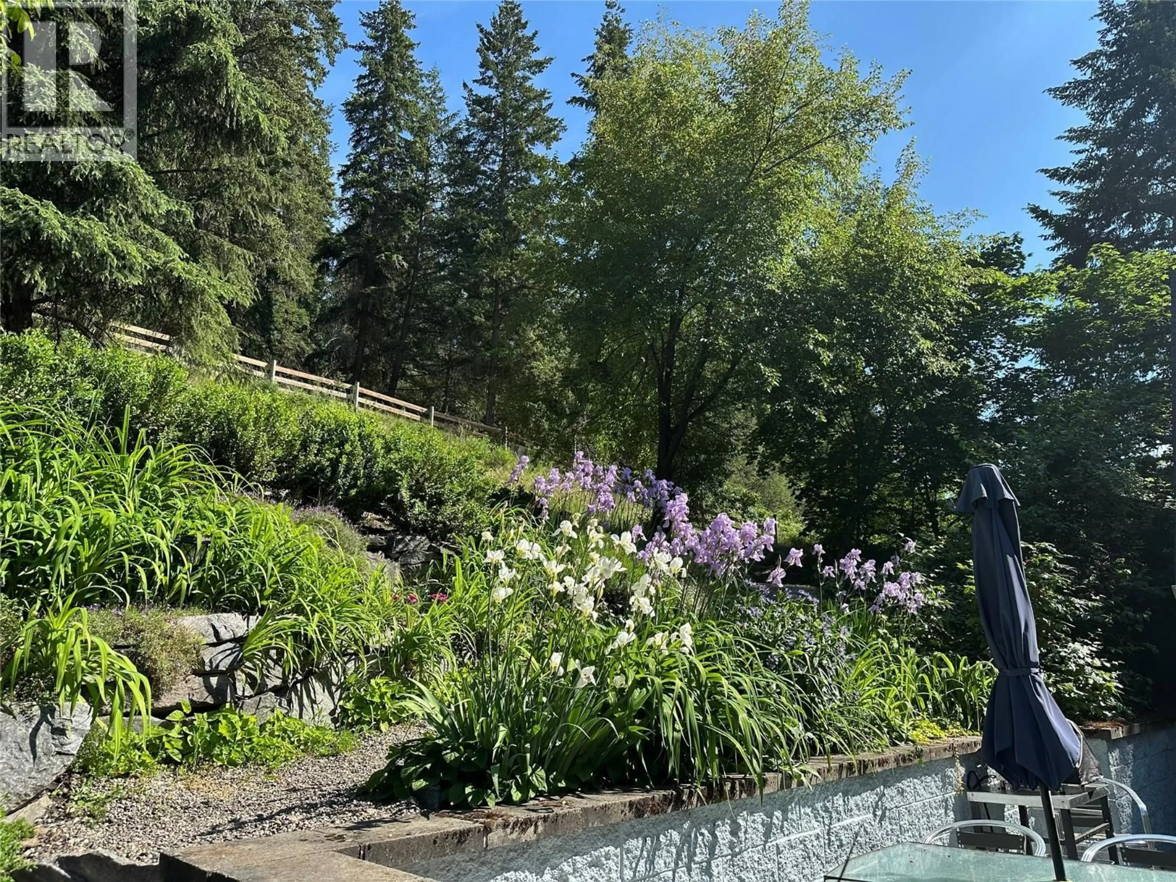 Patio, mountain view for 5221/5241 HARTNELL ROAD, Vernon British Columbia V1B3J4