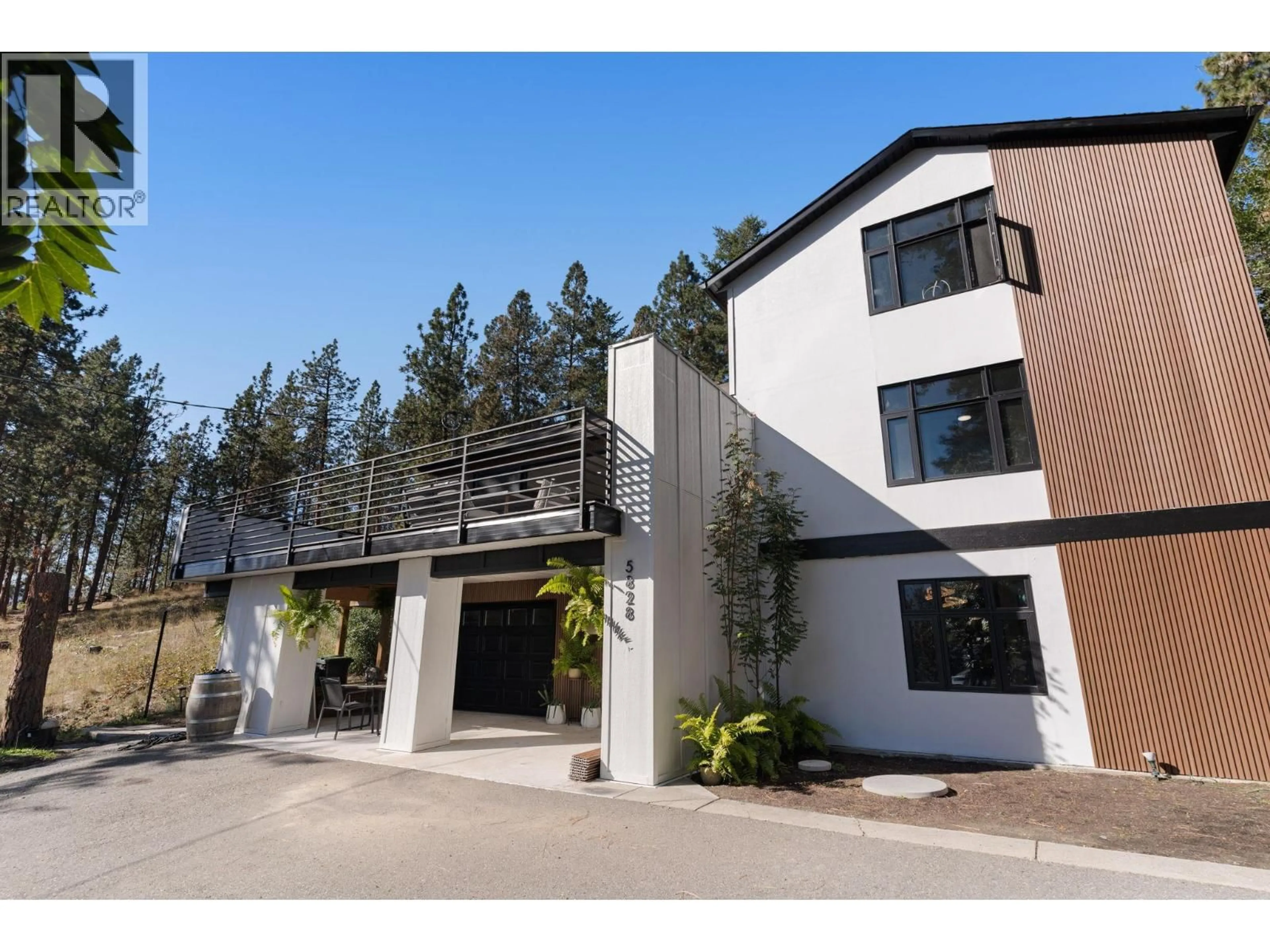Unknown for 5828 BROWN PLACE, Peachland British Columbia V1Y4J1