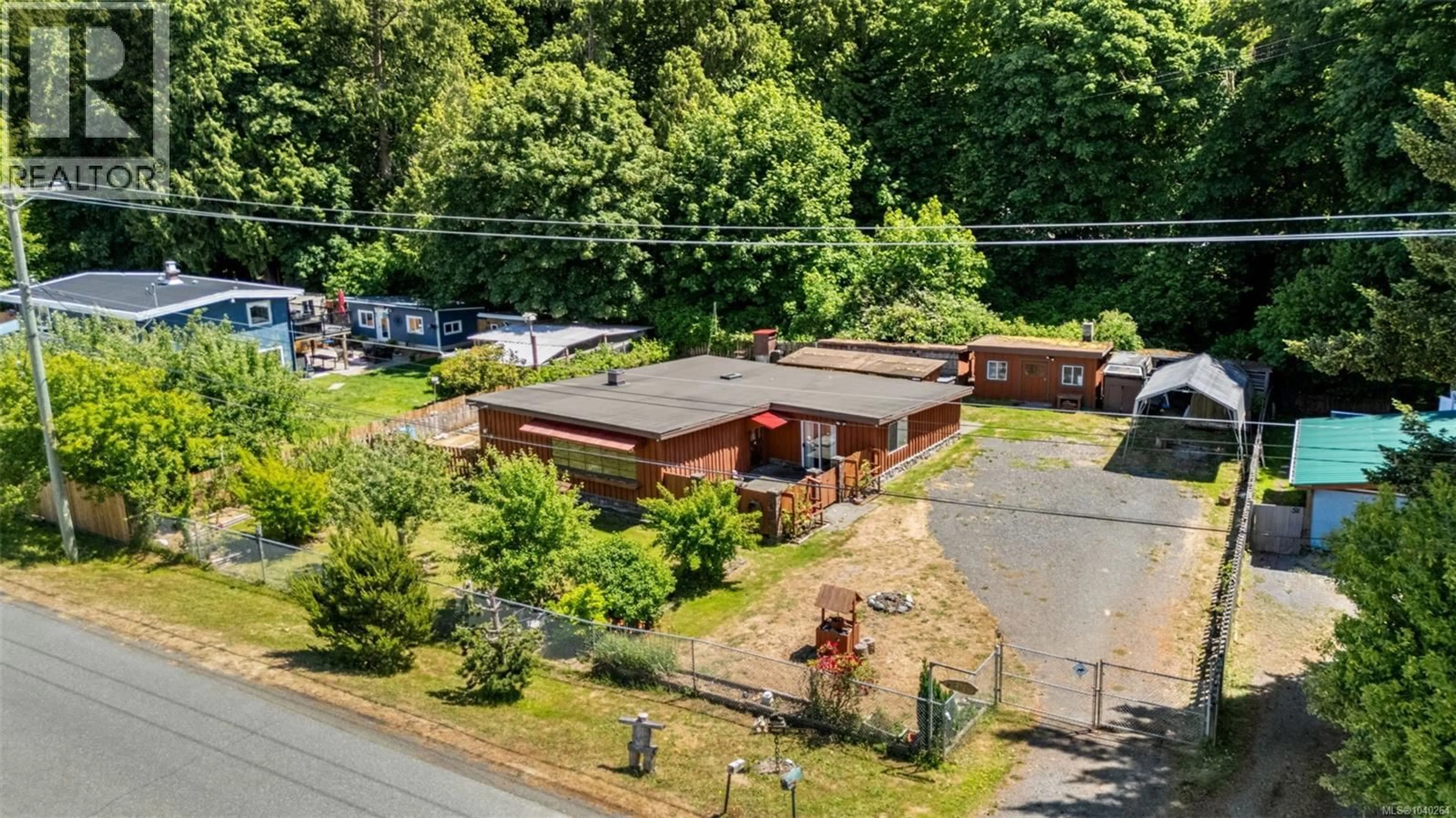 A pic from outside/outdoor area/front of a property/back of a property/a pic from drone, unknown for 6261 DERBEND ROAD, Sooke British Columbia V9Z0X4