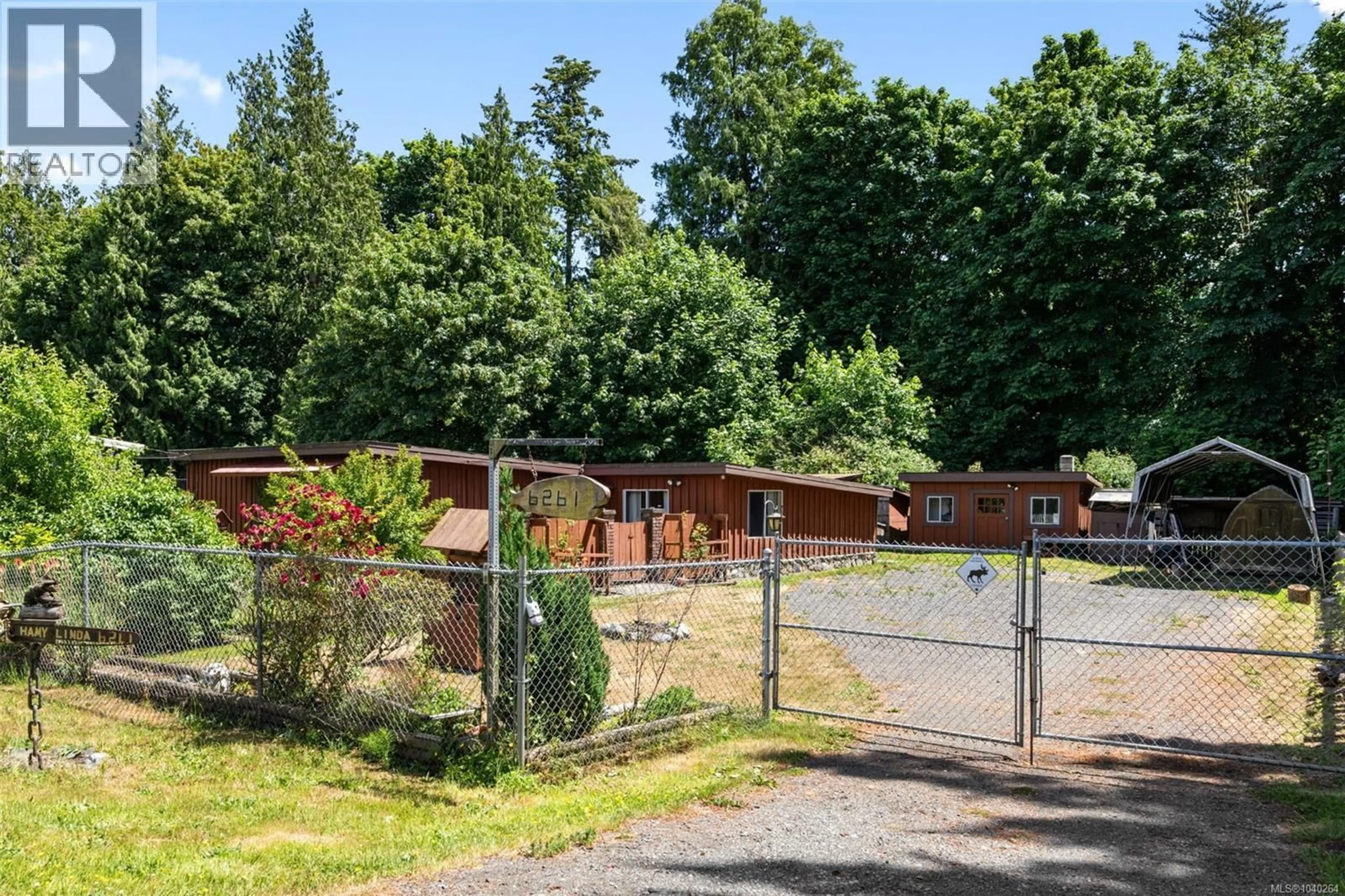 A pic from outside/outdoor area/front of a property/back of a property/a pic from drone, unknown for 6261 DERBEND ROAD, Sooke British Columbia V9Z0X4