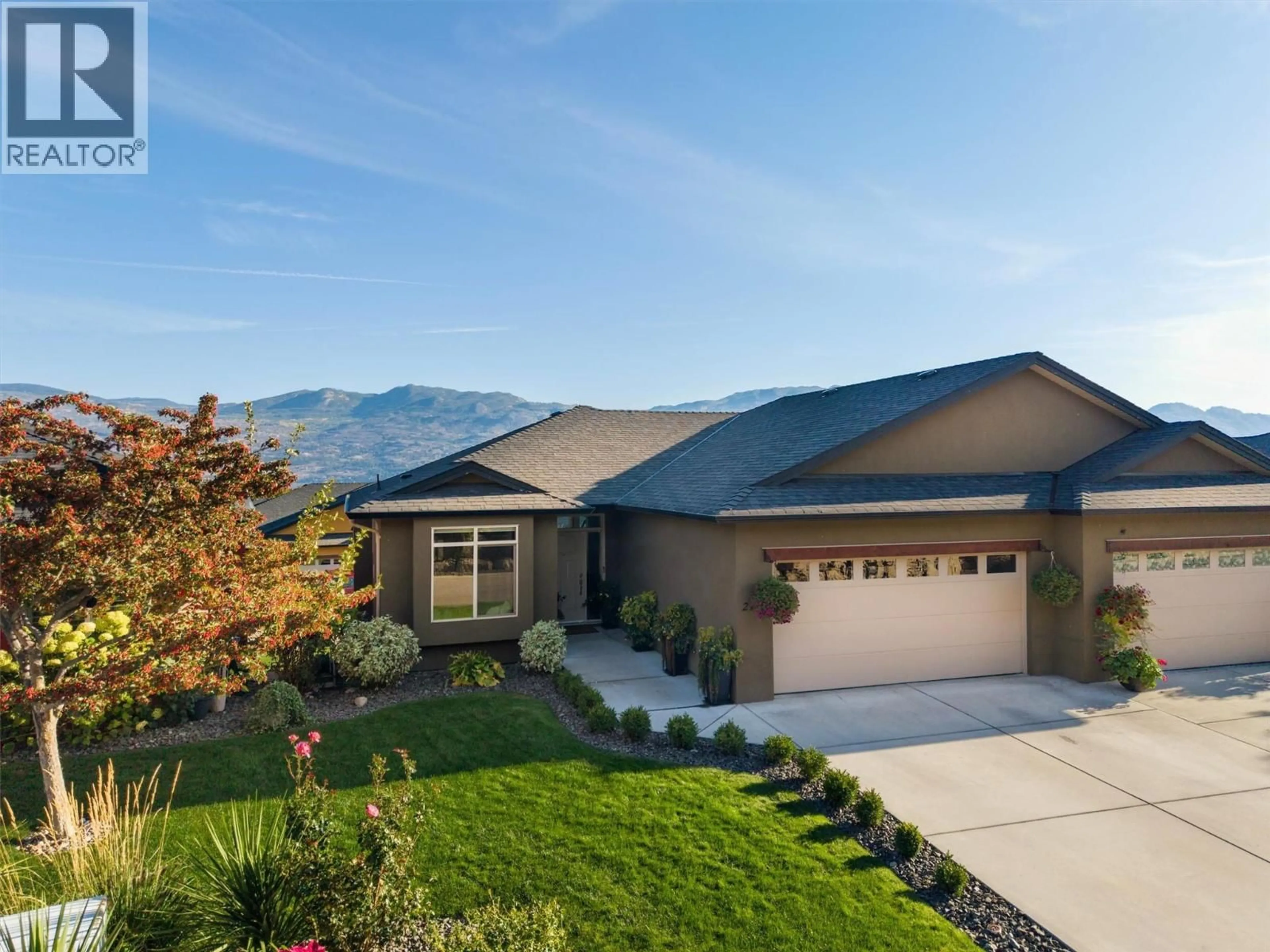 Home with vinyl exterior material, mountain view for 2151 MADERA COURT, West Kelowna British Columbia V4T3H7