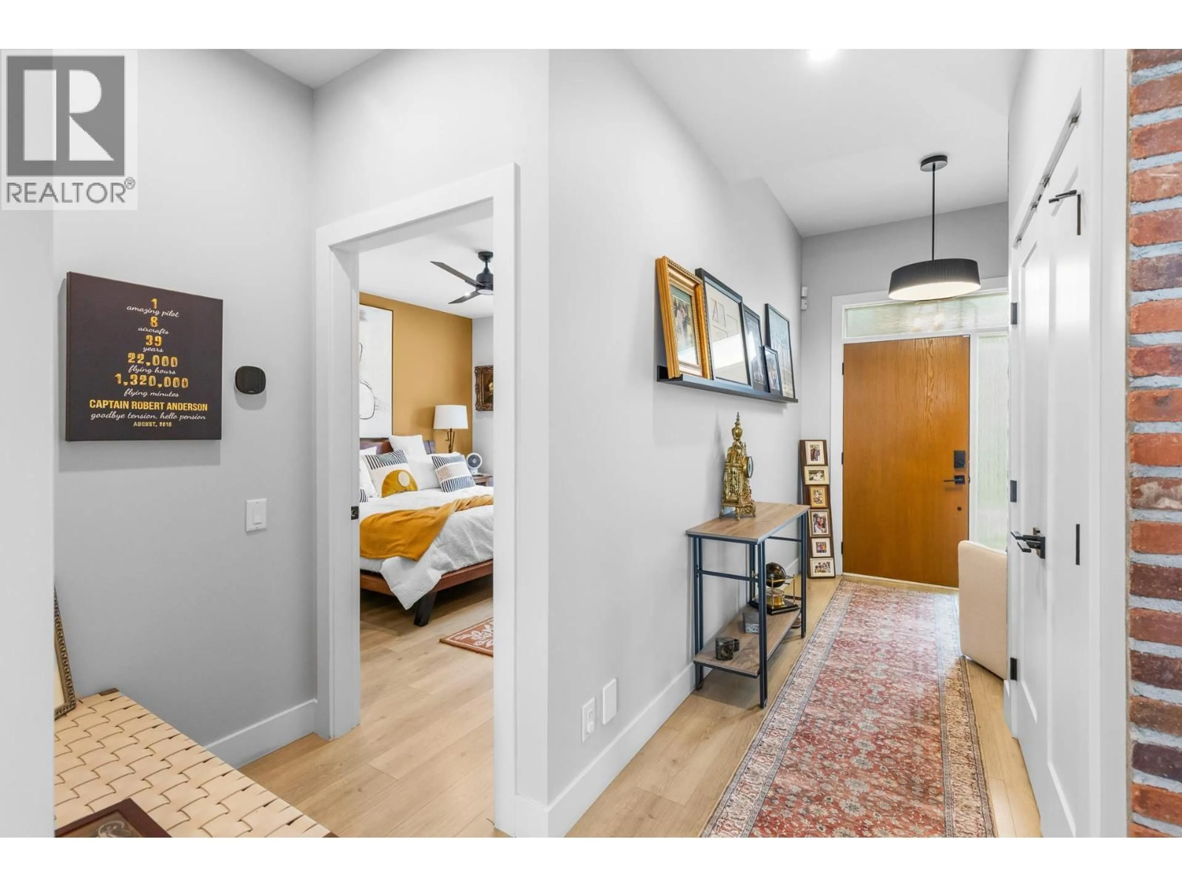 Indoor entryway for 2 - 796 KUIPERS CRESCENT, Kelowna British Columbia V1W0C2