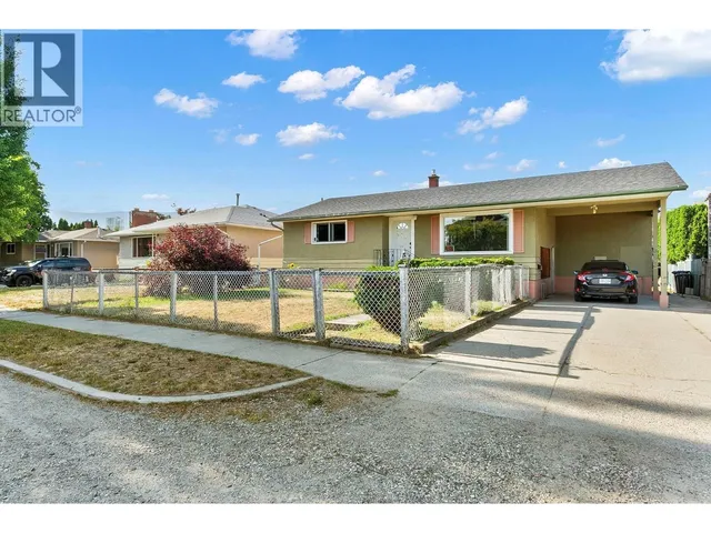 958 STOCKWELL AVENUE, Kelowna 2