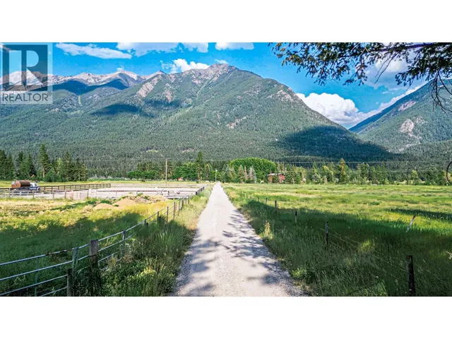 3560 ISLAND POND ROAD, Skookumchuck 2