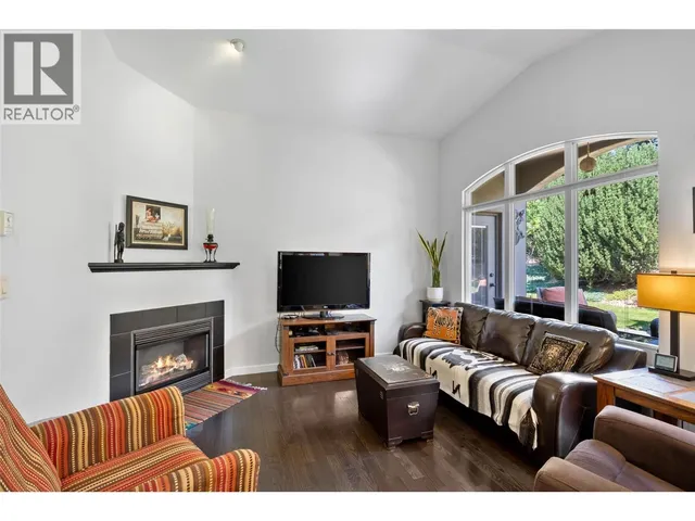 757 ROSEWOOD CRESCENT, Kamloops 5