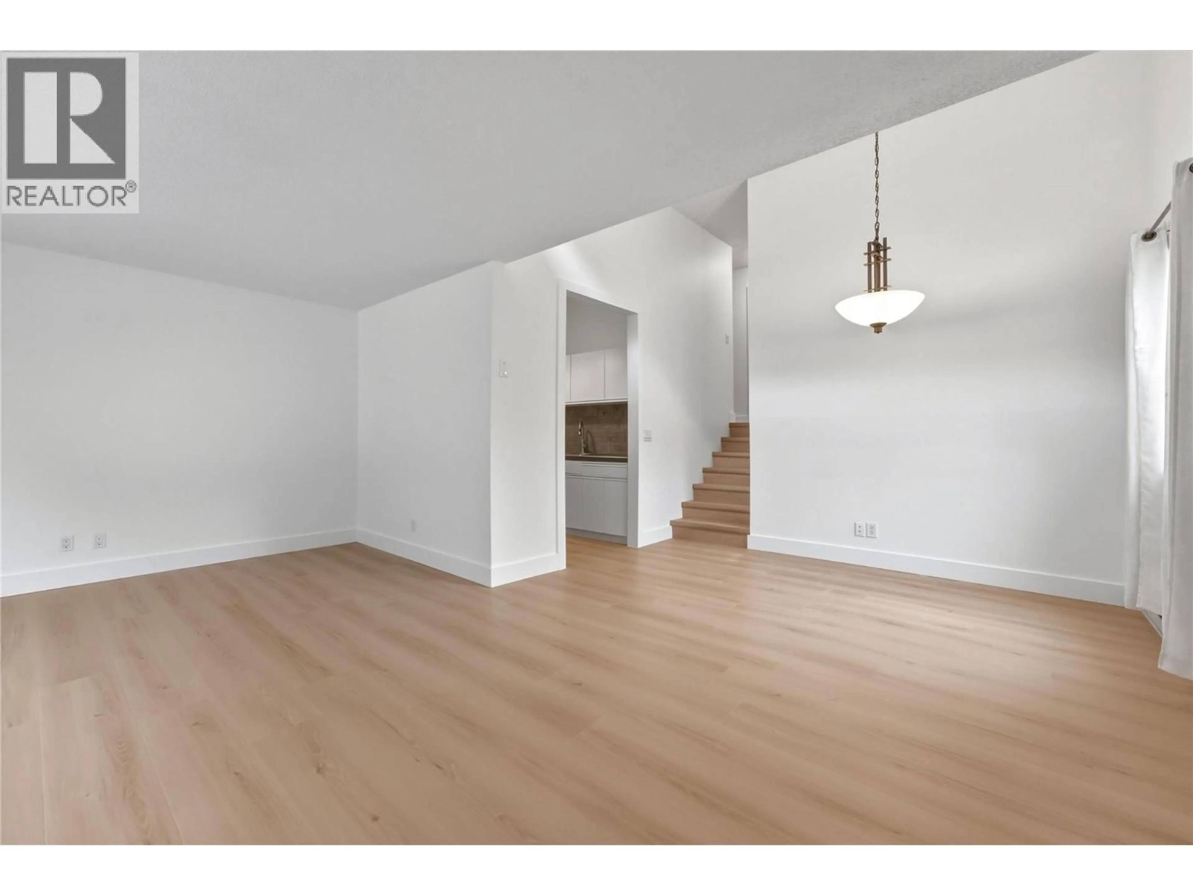 A pic of a room for 40 - 3800 40 AVENUE, Vernon British Columbia V1T6S3
