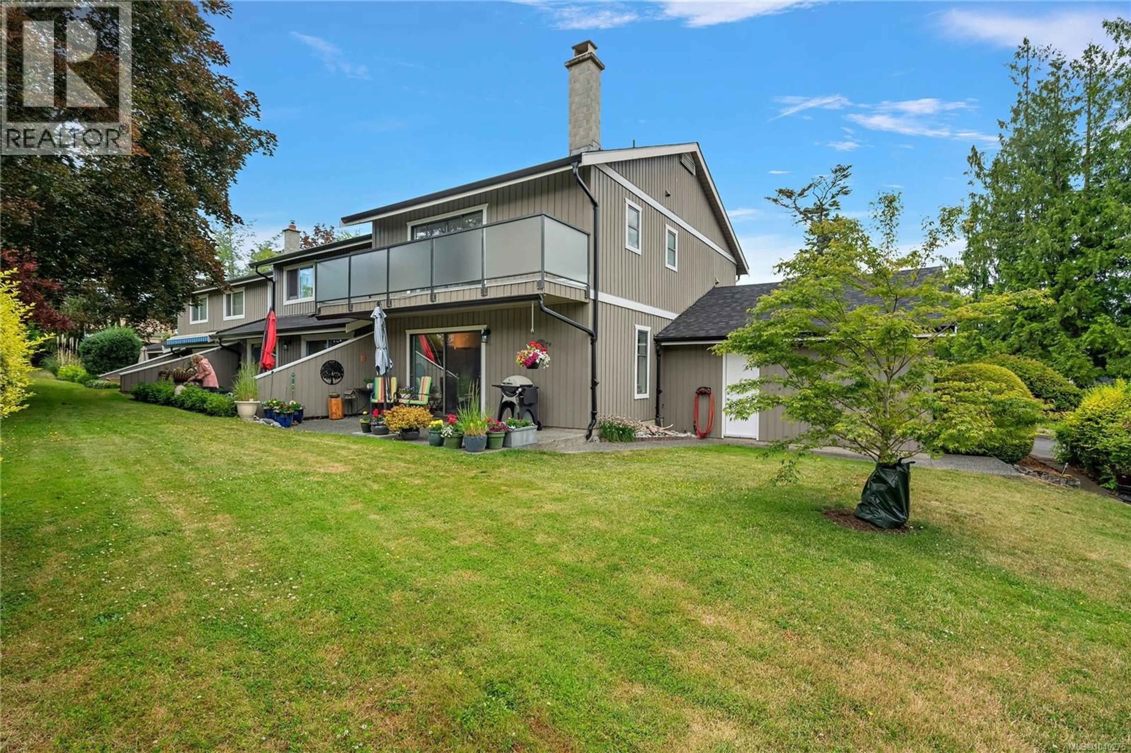 Unknown for 8 - 1950 CULTRA AVENUE, Central Saanich British Columbia V8M1Y9